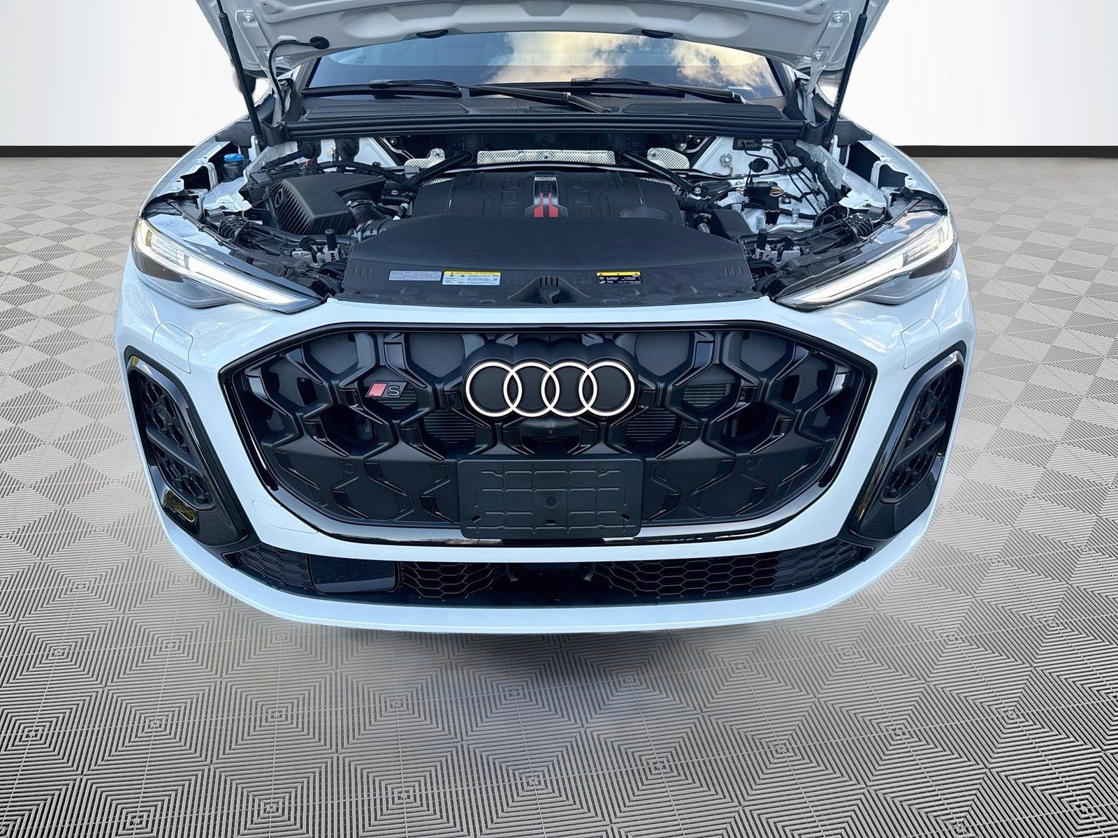 2026 Audi SQ5 Premium Plus