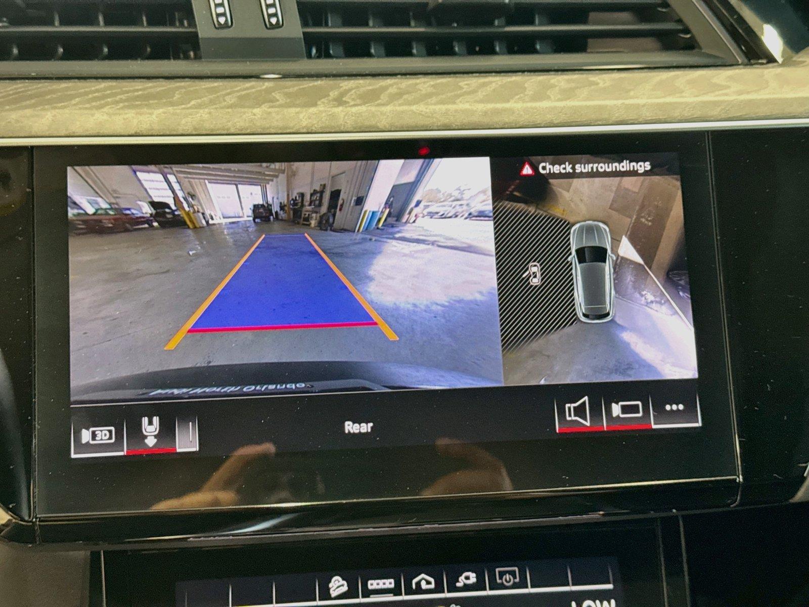 2024 Audi Q8 e-tron Premium Plus