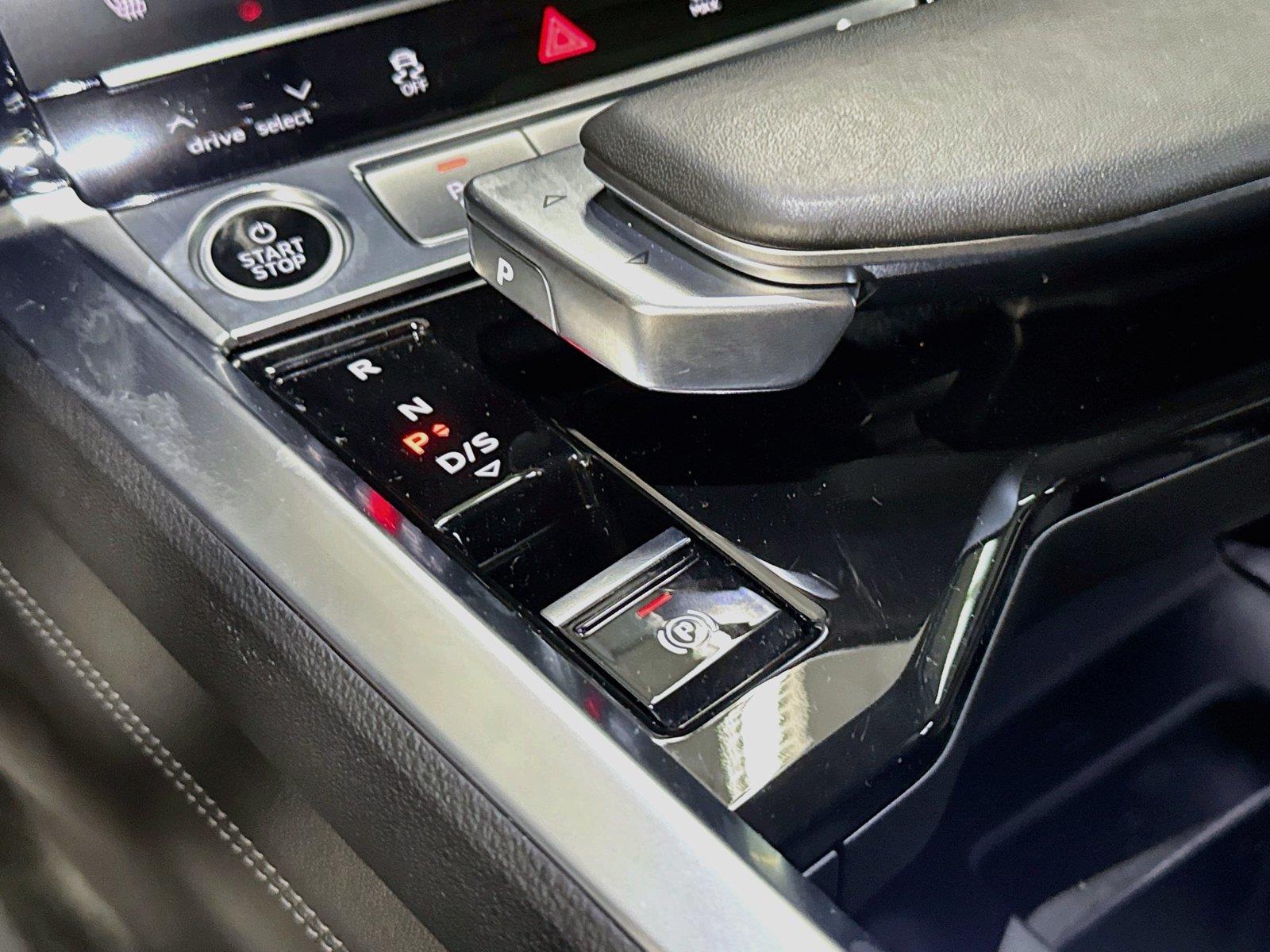 2024 Audi Q8 e-tron Premium Plus