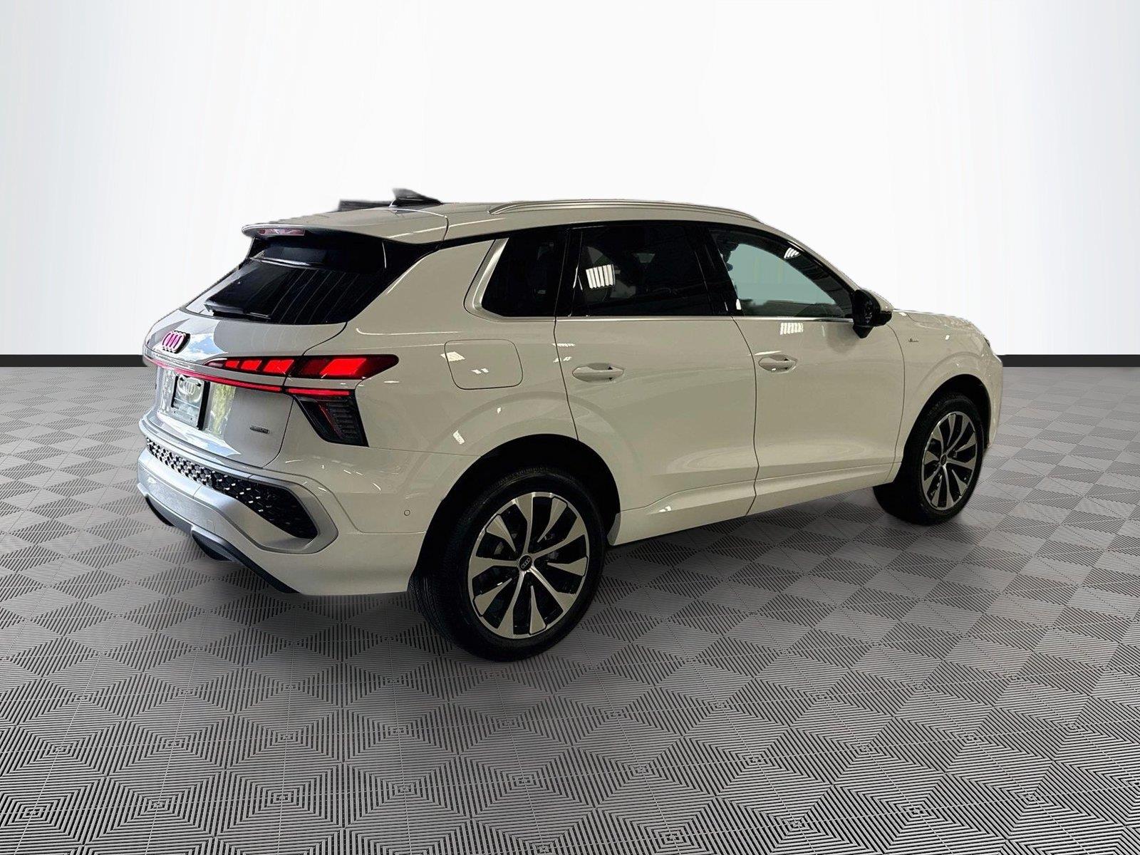 2027 Audi Q3 S line