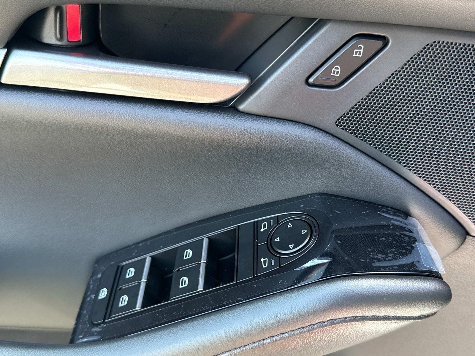 2025 Mazda Mazda3 Sedan 2.5 S Select Sport