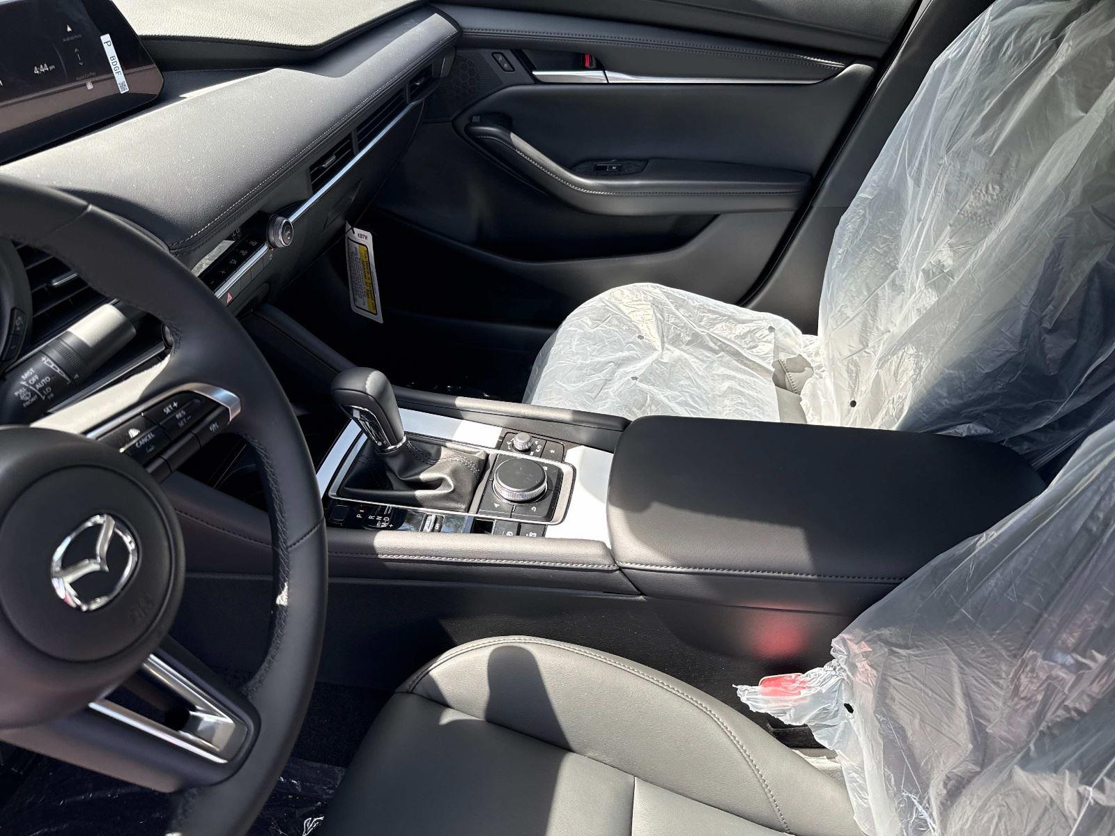 2025 Mazda Mazda3 Sedan 2.5 S Select Sport