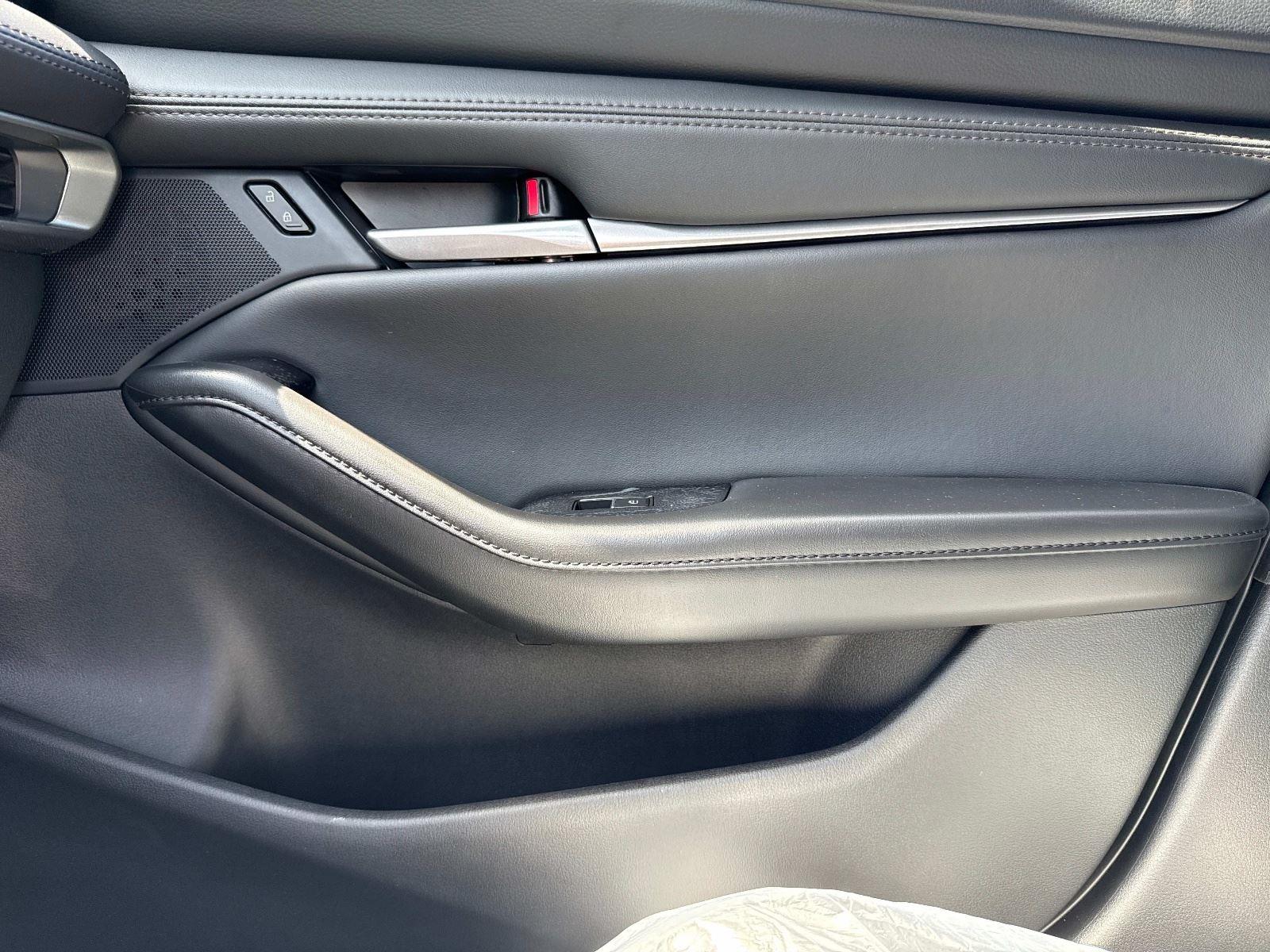 2025 Mazda Mazda3 Sedan 2.5 S Select Sport