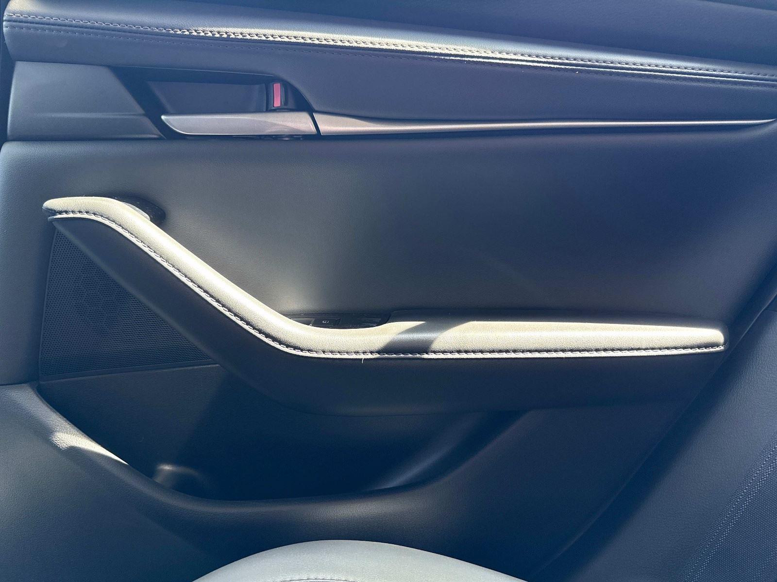 2025 Mazda Mazda3 Sedan 2.5 S Select Sport