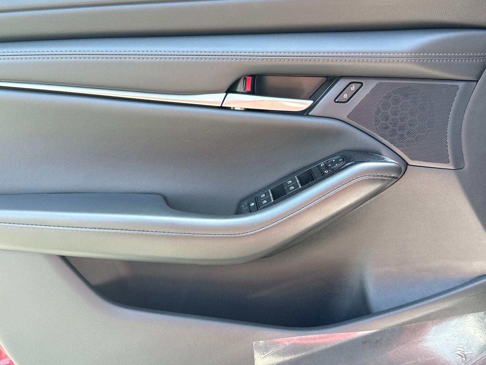 2025 Mazda Mazda3 Sedan 2.5 S Select Sport