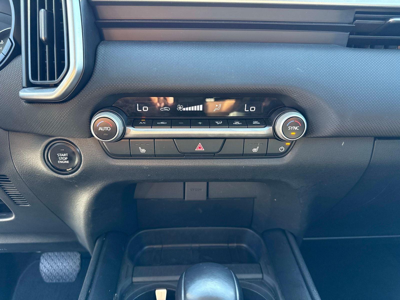 2025 Mazda CX-50 2.5 S Preferred Package