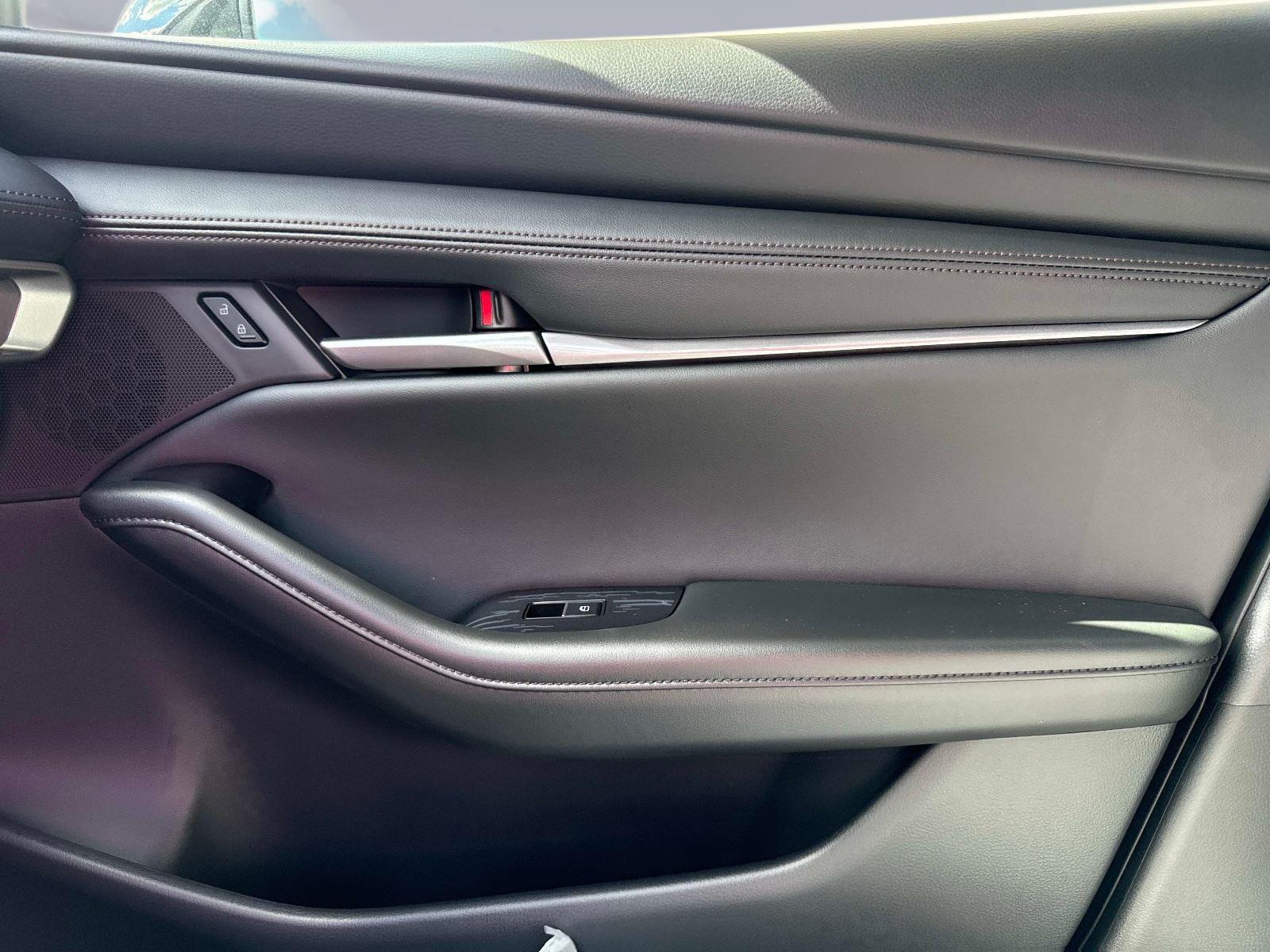 2026 Mazda Mazda3 Hatchback 2.5 S Select Sport