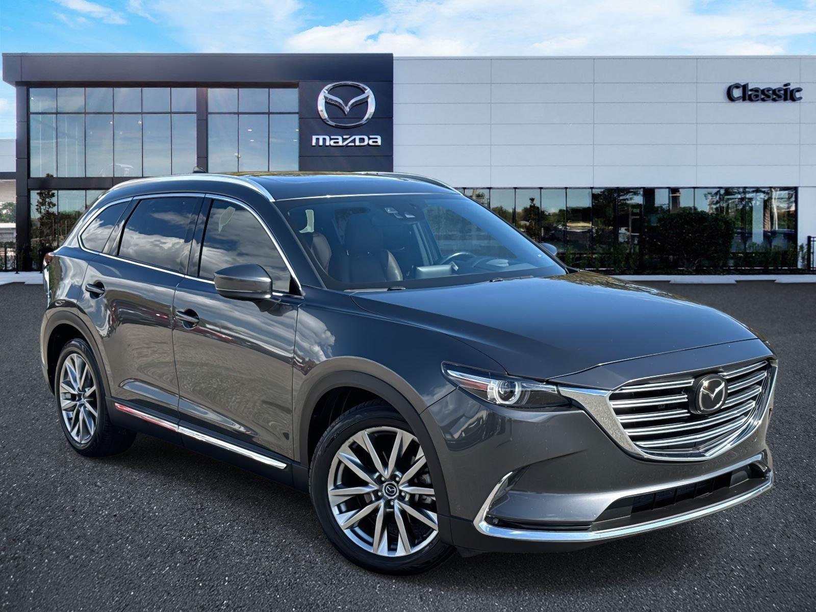 2017 Mazda CX-9 Signature's photo