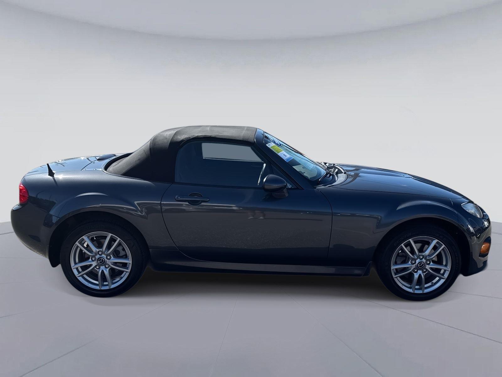 2015 Mazda MX-5 Miata Sport