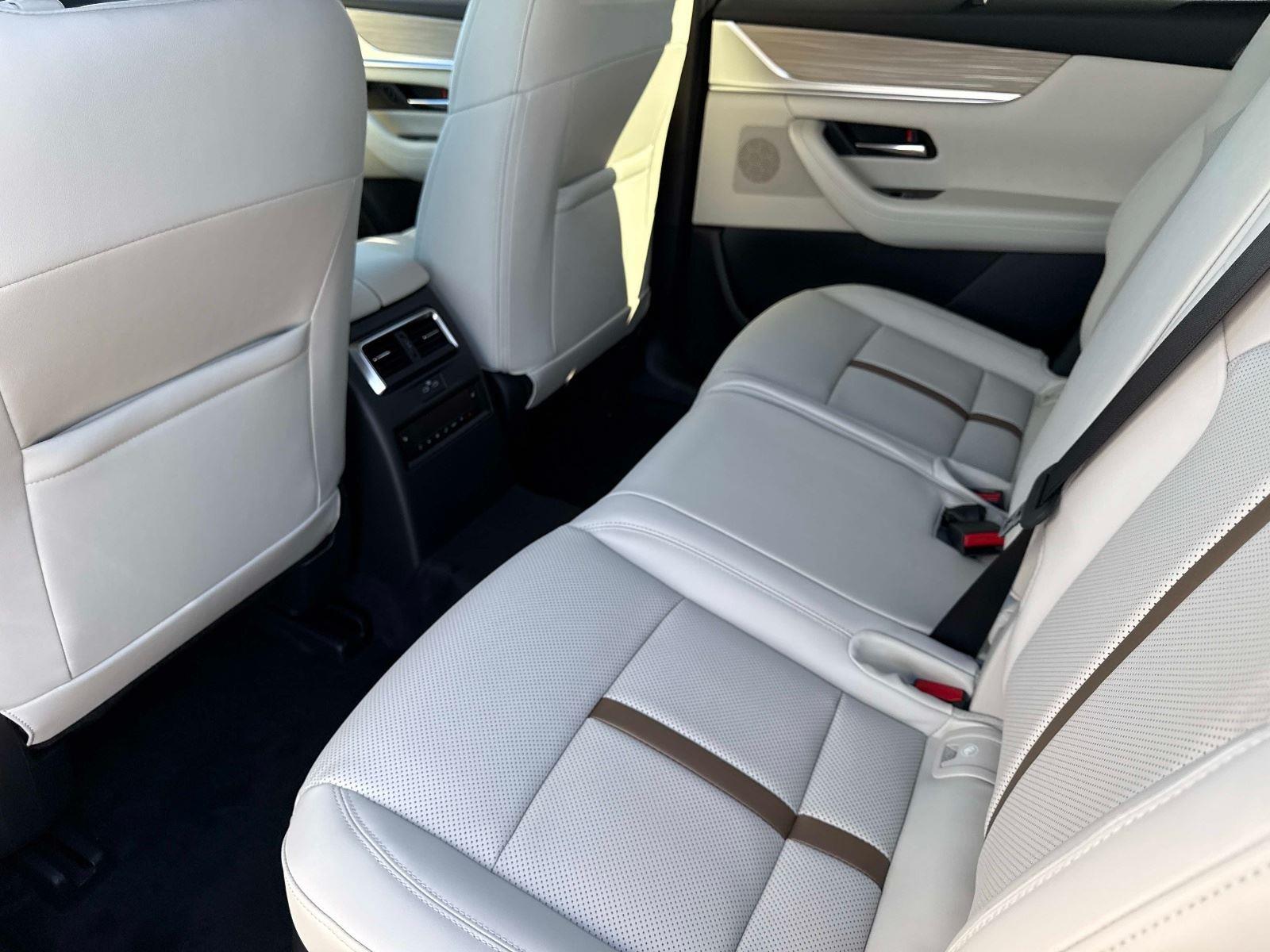 2026 Mazda CX-90 Premium Plus