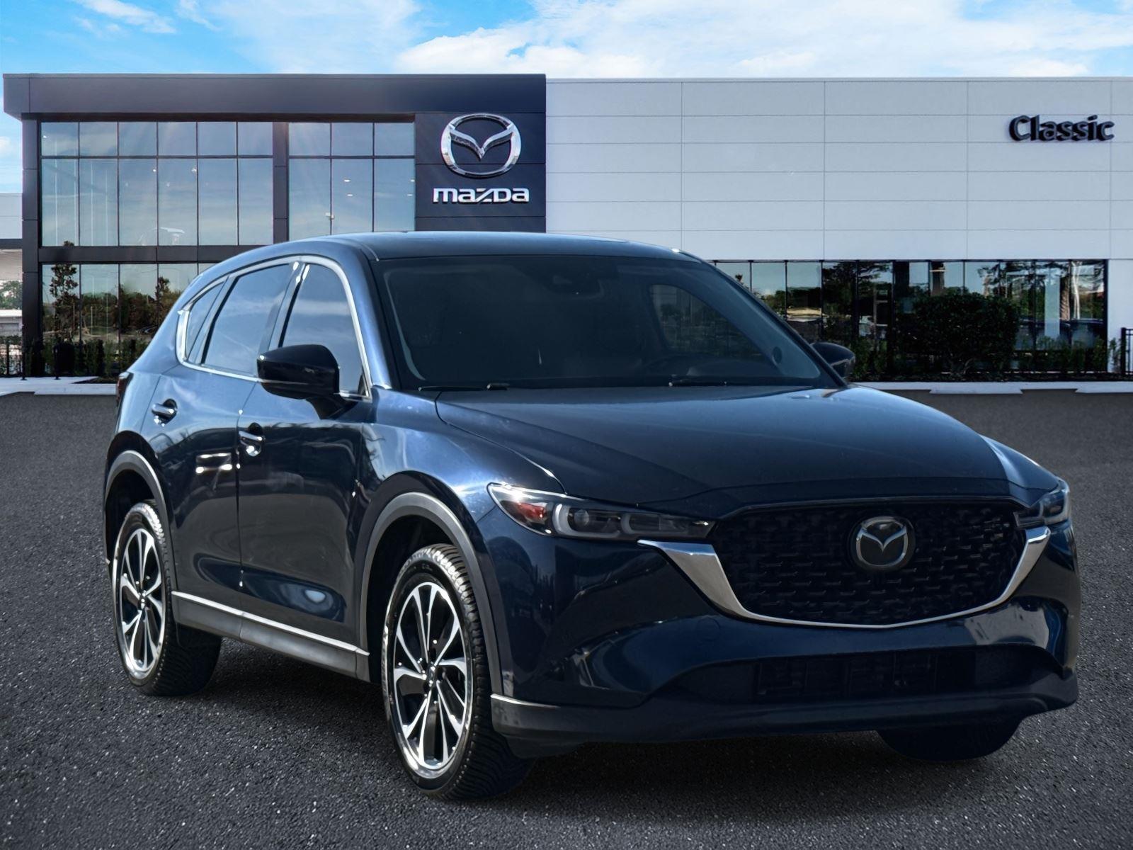 2022 Mazda CX-5 S Premium package