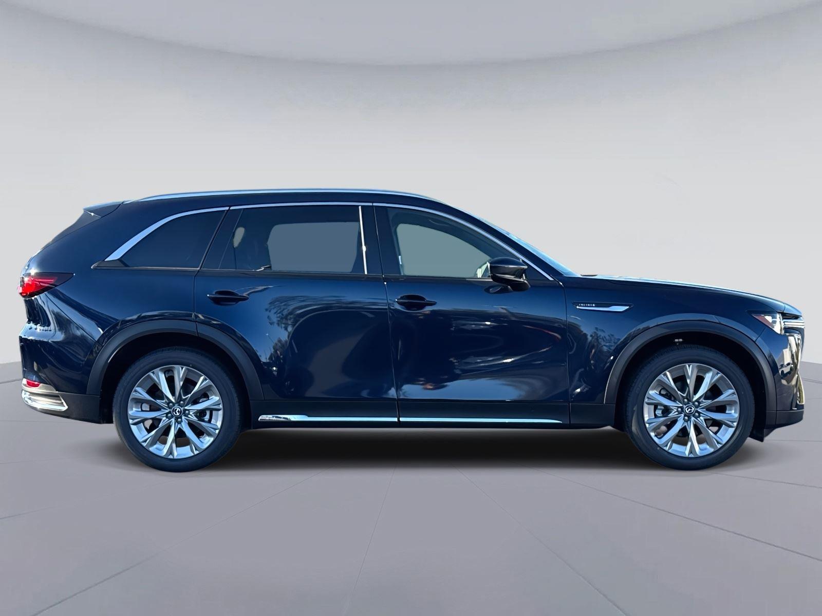 2026 Mazda CX-90 Premium Plus