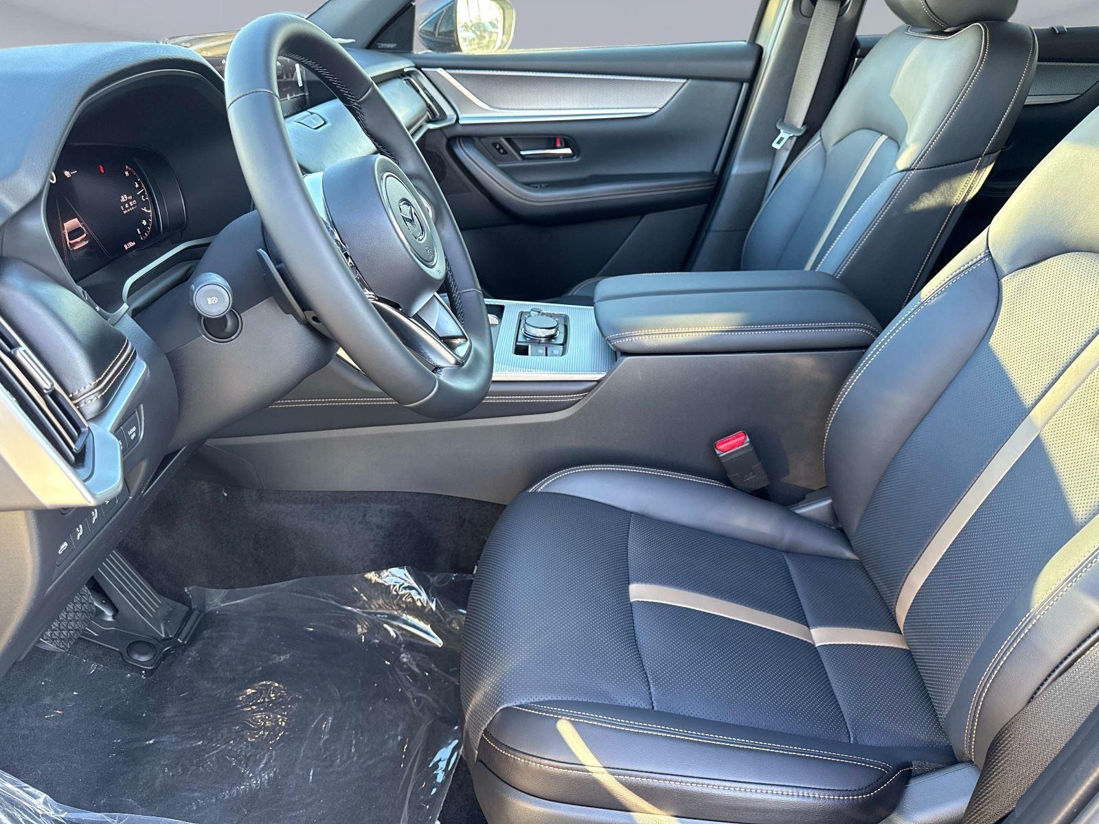 2026 Mazda CX-90 Premium Plus