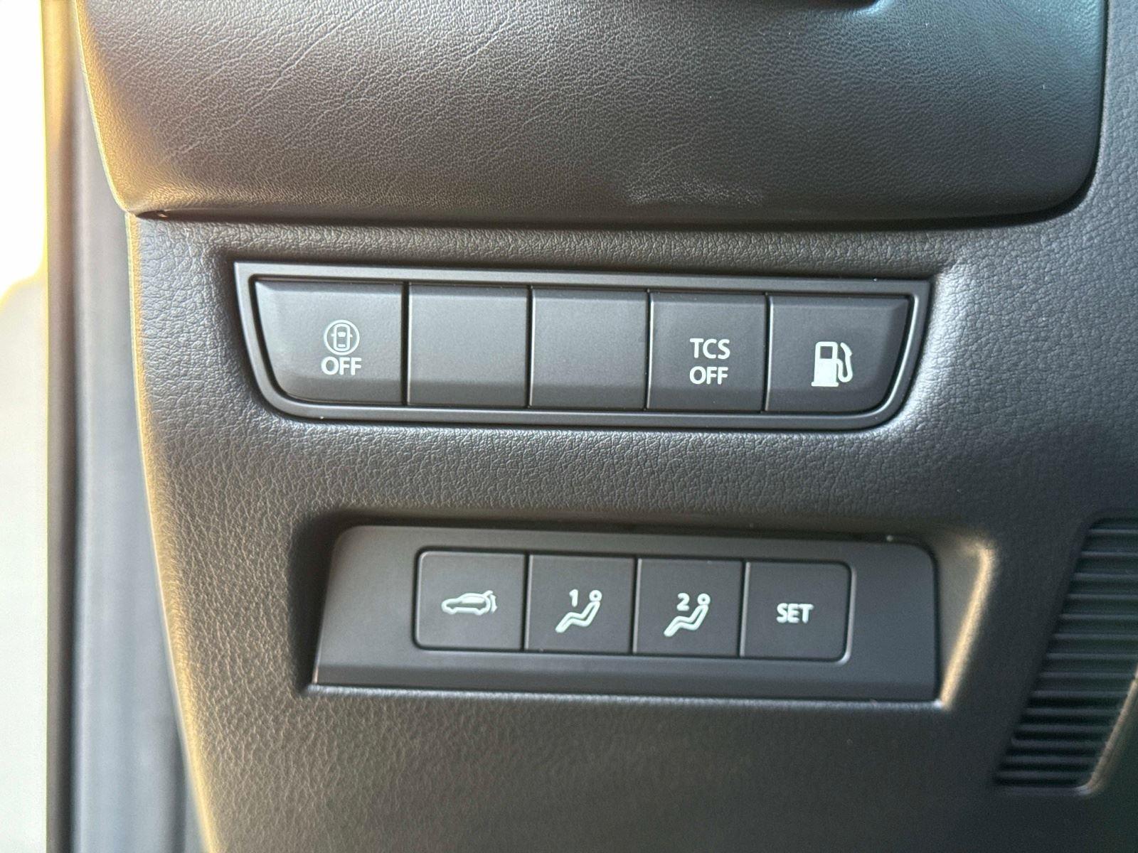 2025 Mazda CX-50 Hybrid Premium Plus Package