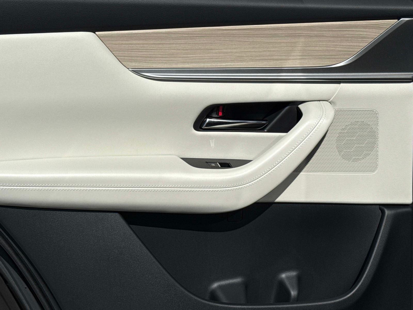 2026 Mazda CX-90 Premium Plus