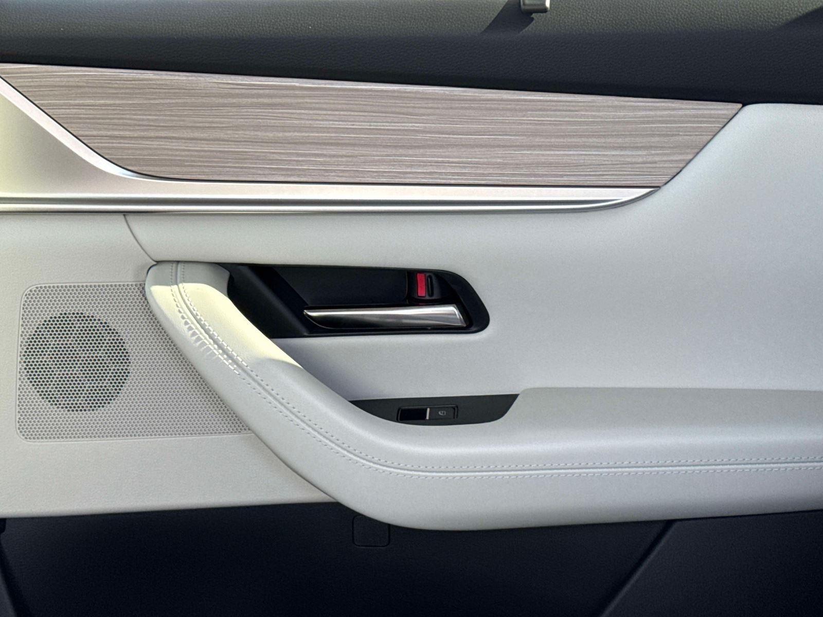 2026 Mazda CX-90 Premium Plus