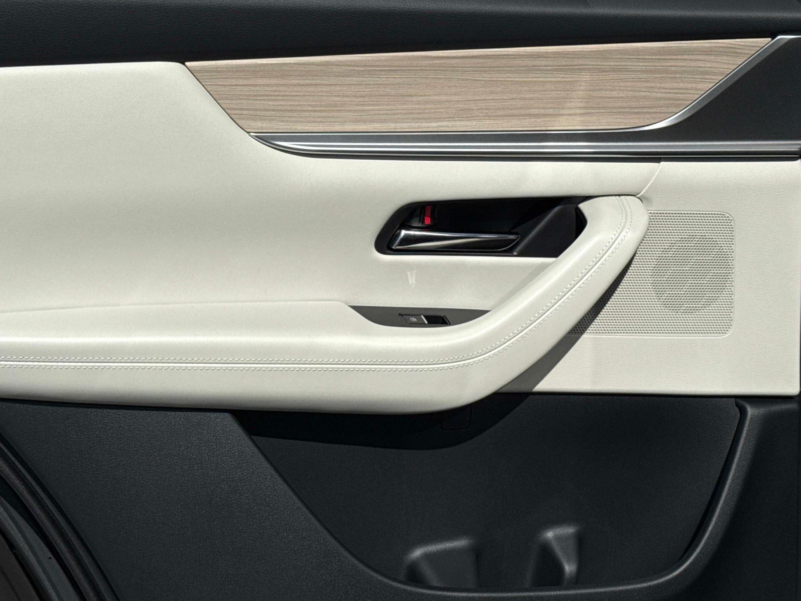 2026 Mazda CX-90 Premium Plus