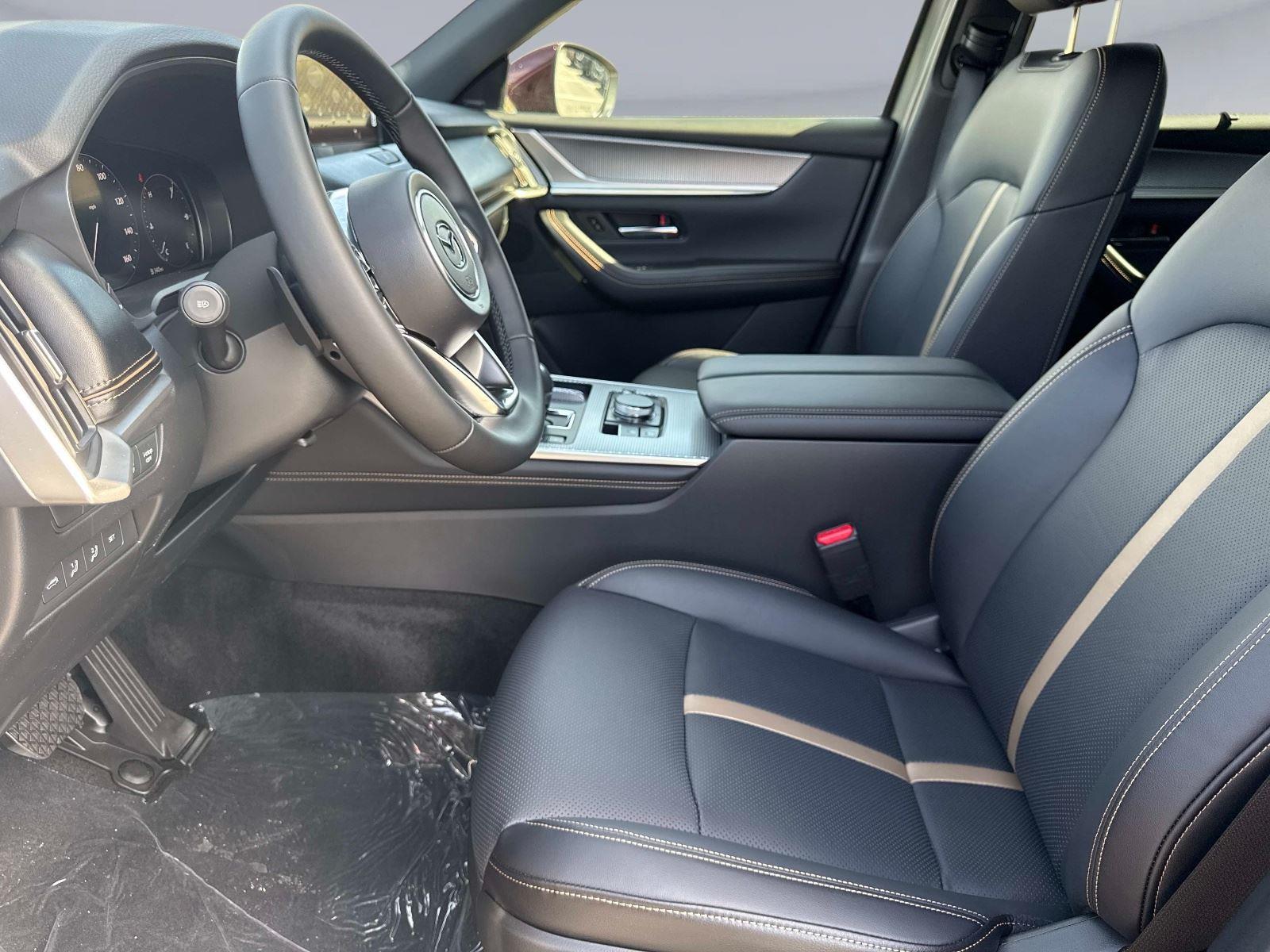 2026 Mazda CX-90 Premium Plus