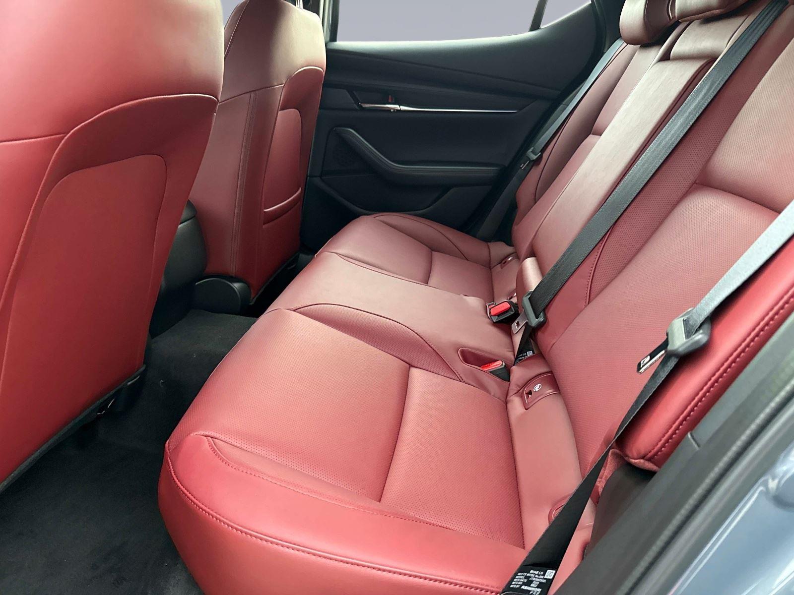 2026 Mazda Mazda3 Hatchback 2.5 S Carbon Edition