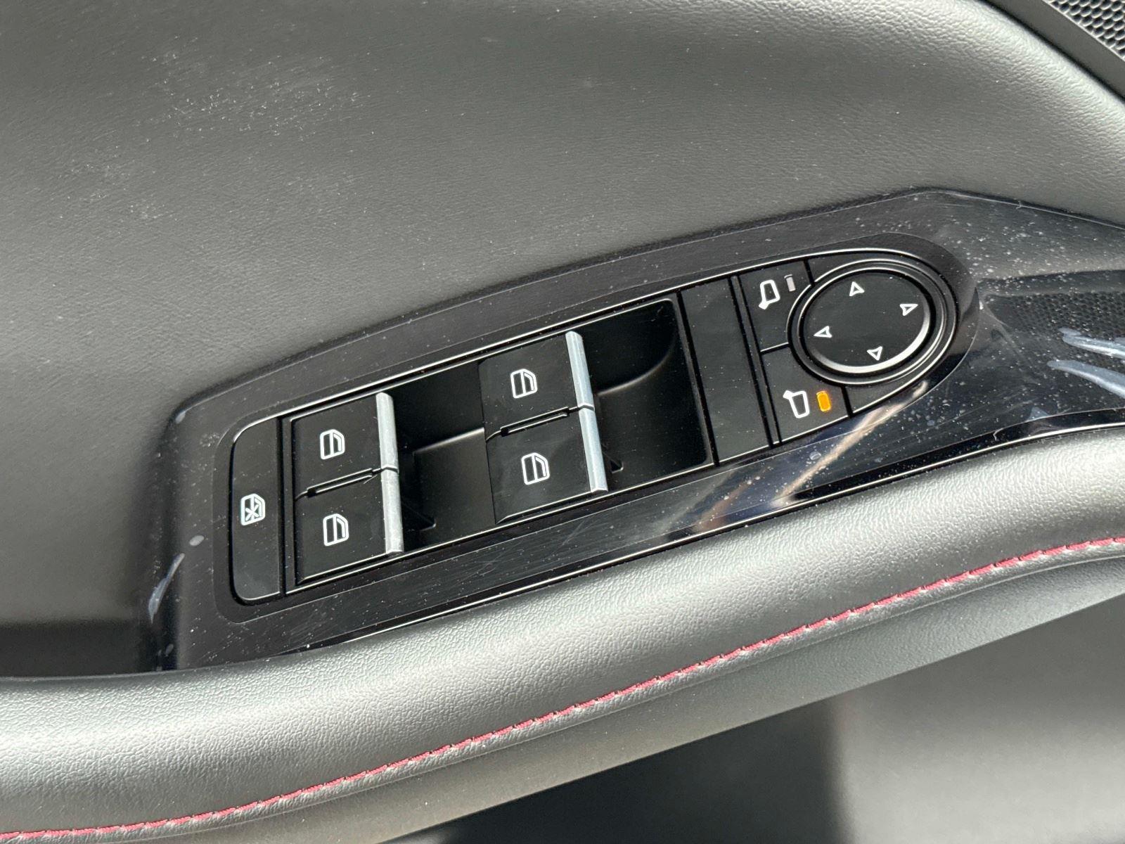 2026 Mazda Mazda3 Hatchback 2.5 S Carbon Edition