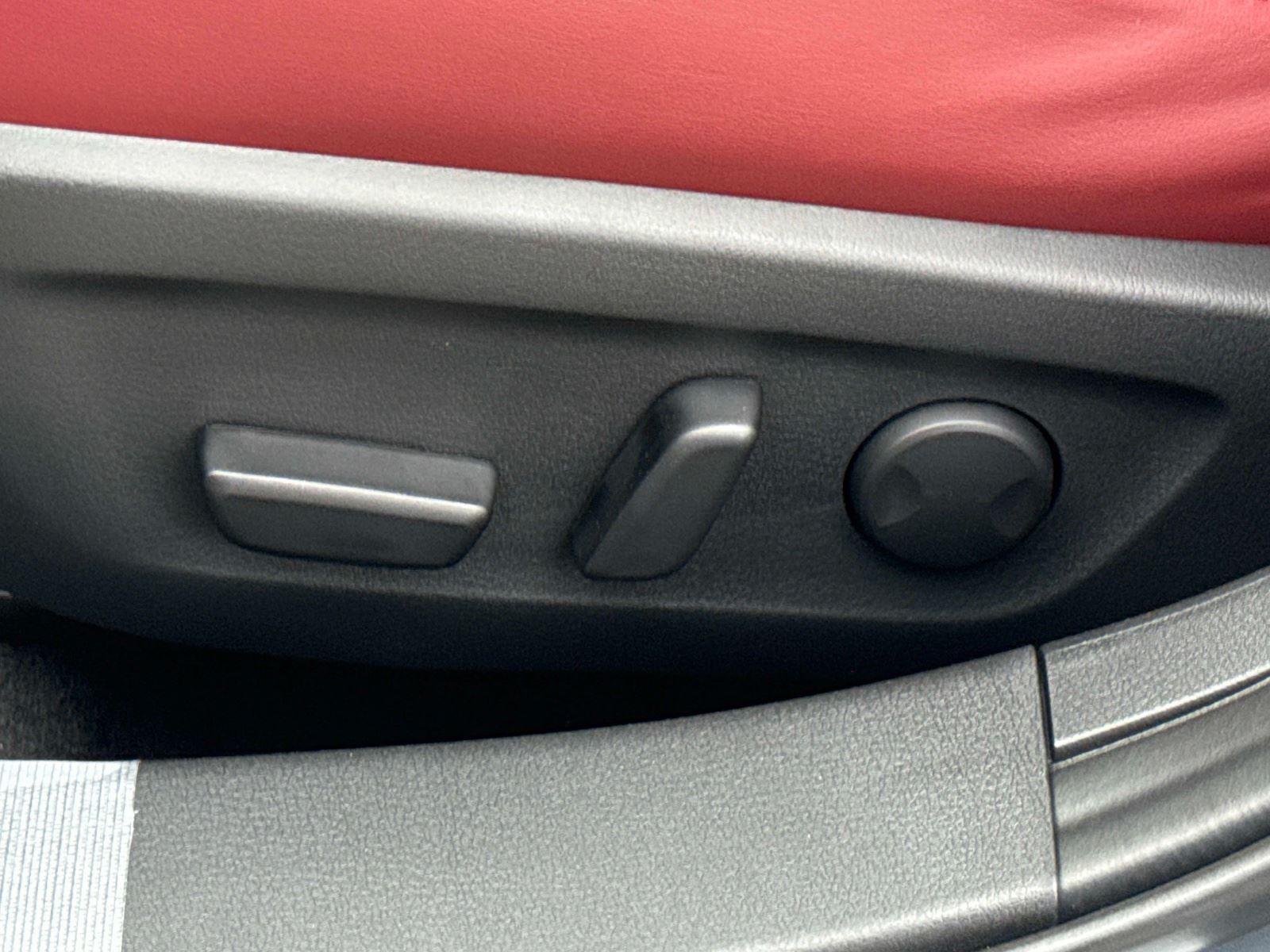 2026 Mazda Mazda3 Hatchback 2.5 S Carbon Edition