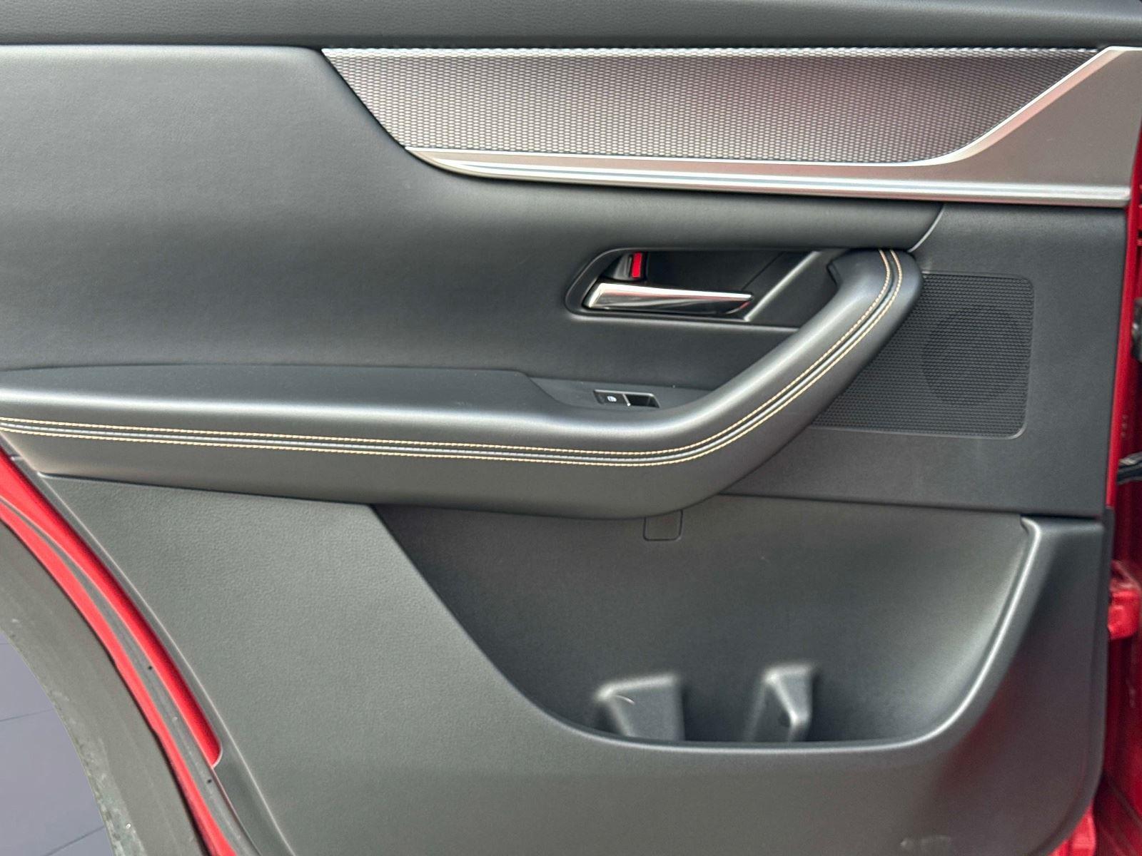 2024 Mazda CX-90 PHEV Premium Plus