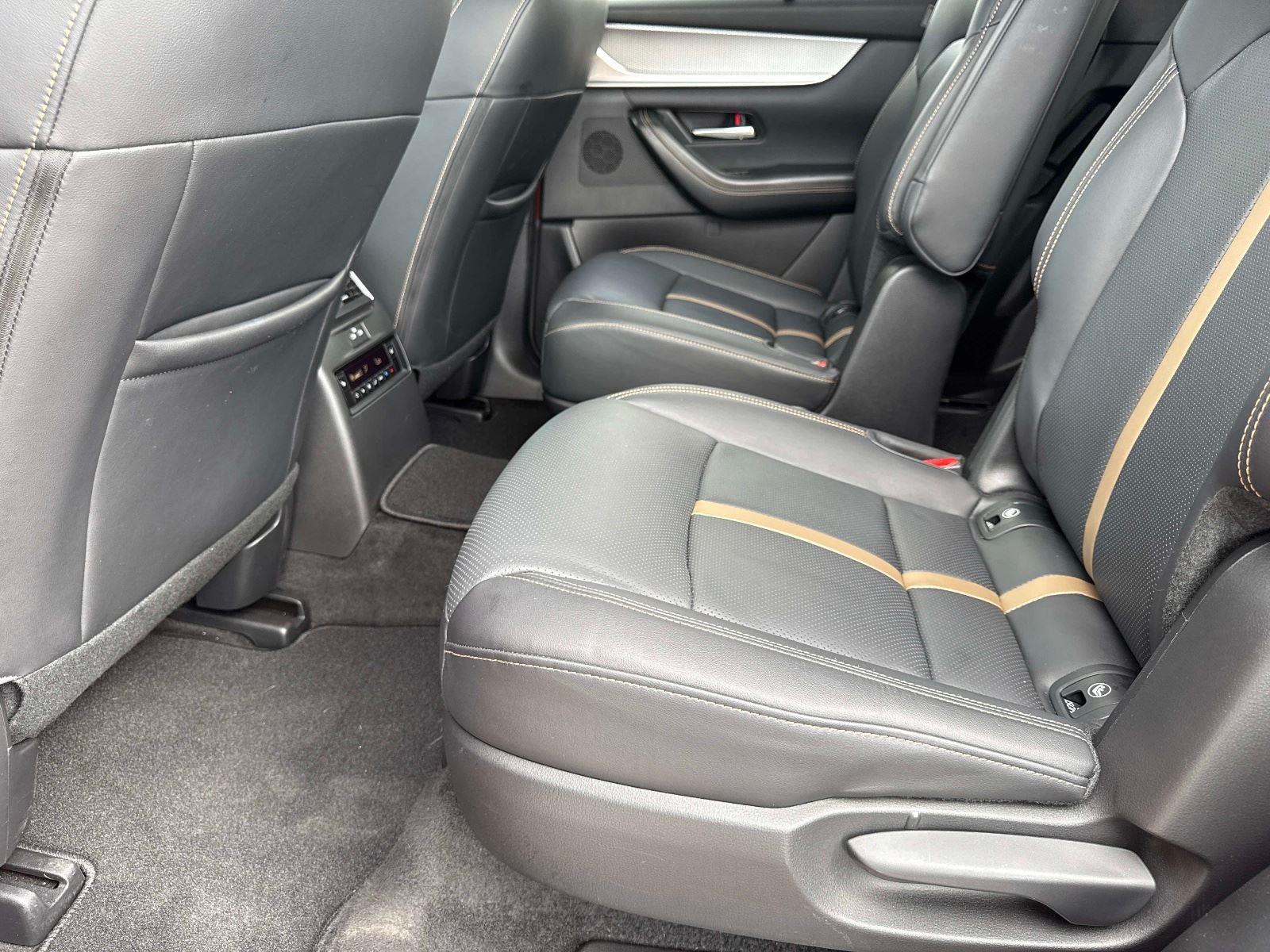 2024 Mazda CX-90 PHEV Premium Plus