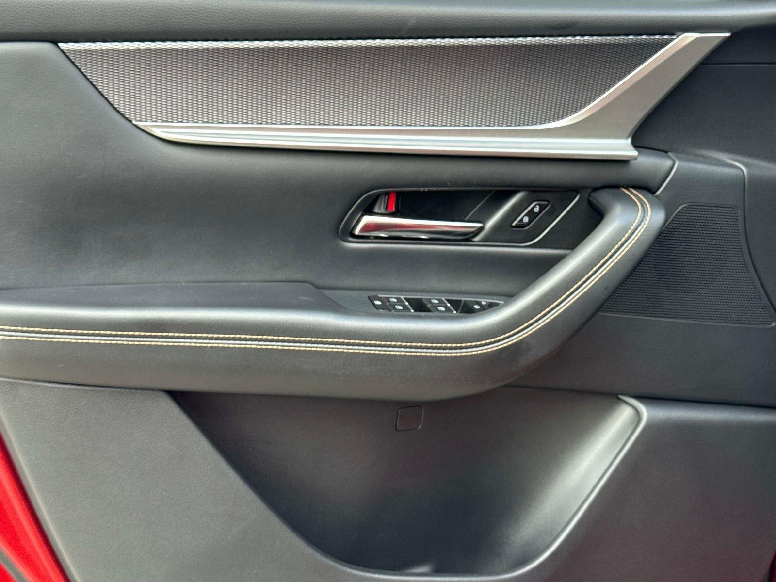 2024 Mazda CX-90 PHEV Premium Plus