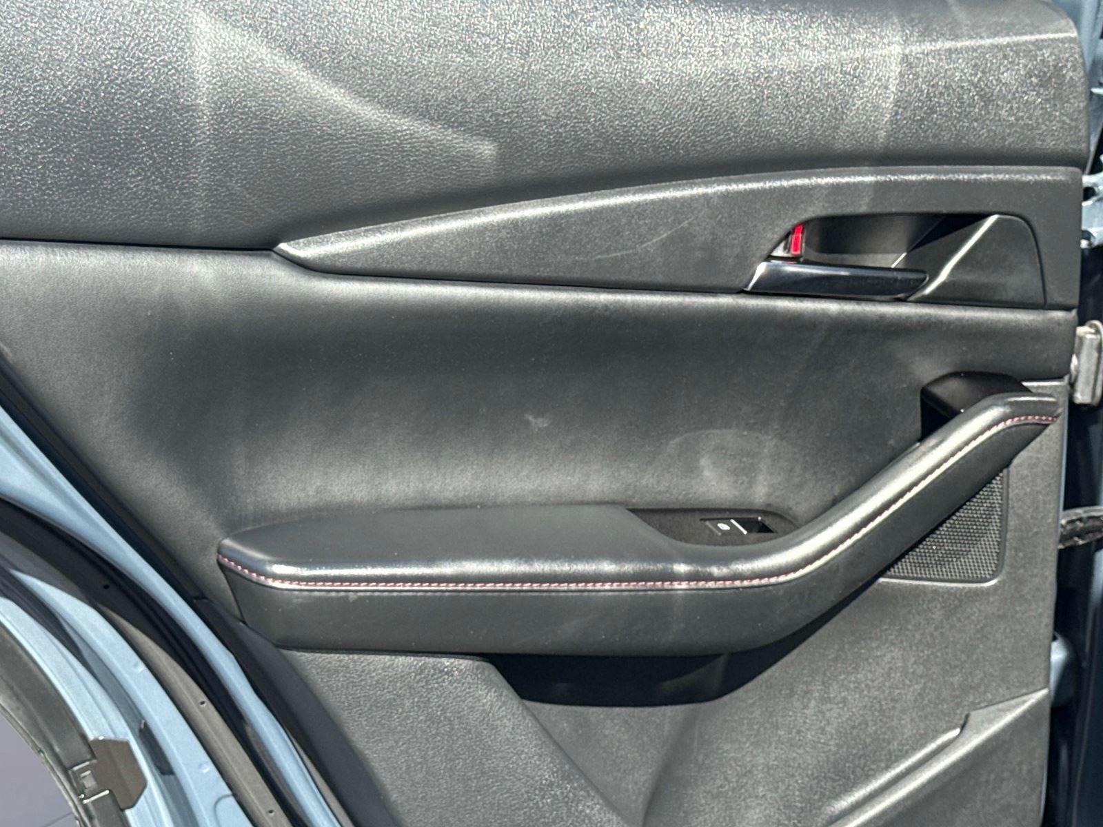 2025 MAZDA CX-30 Carbon