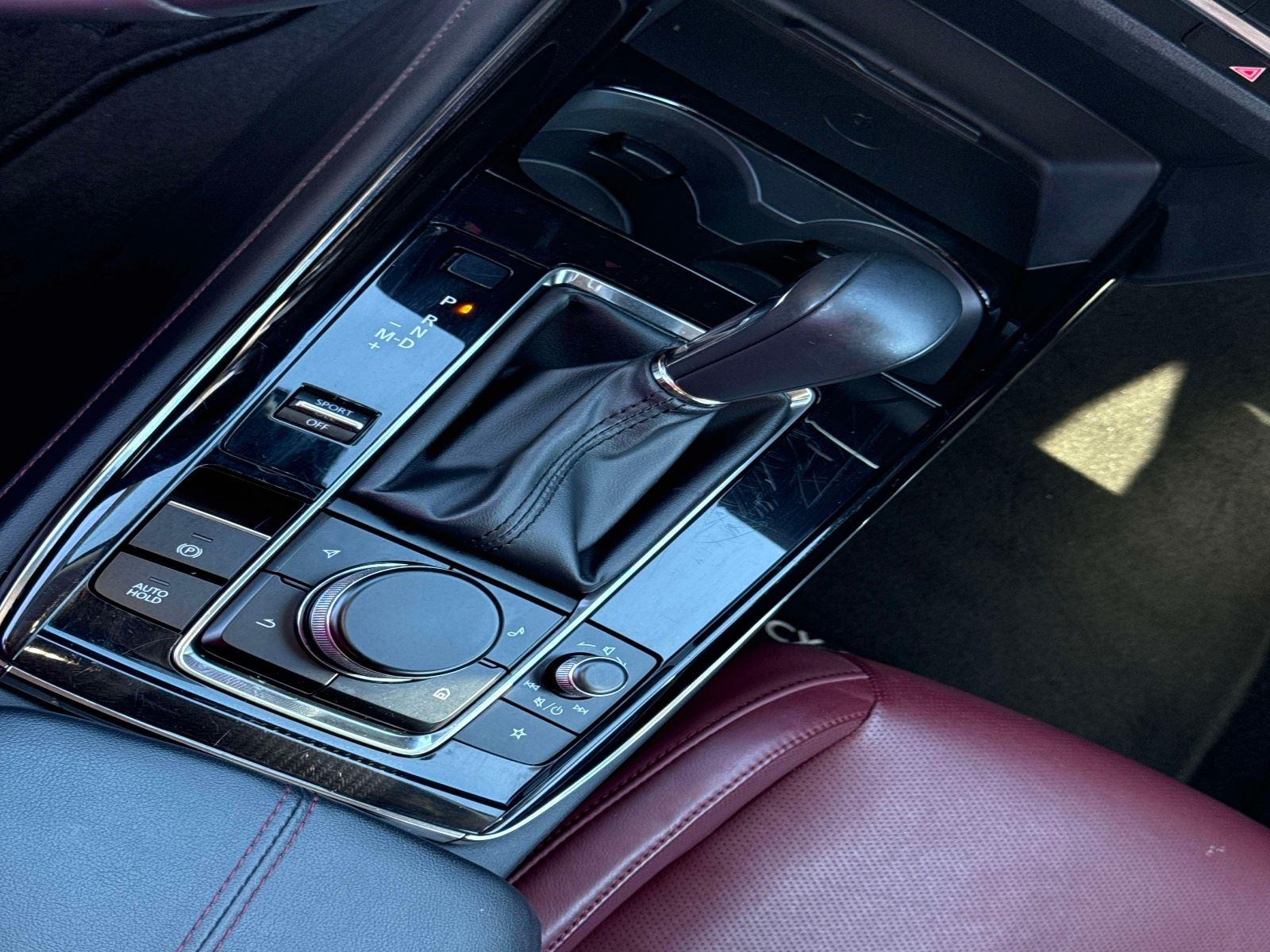 2025 MAZDA CX-30 Carbon