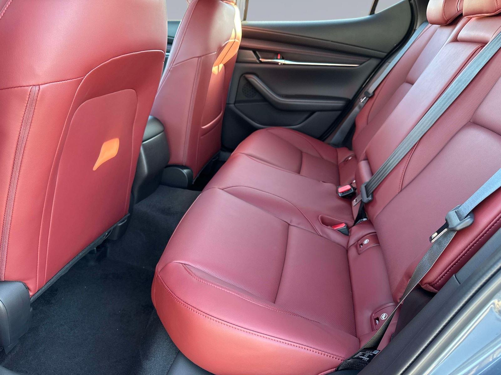 2026 Mazda Mazda3 Hatchback 2.5 S Carbon Edition