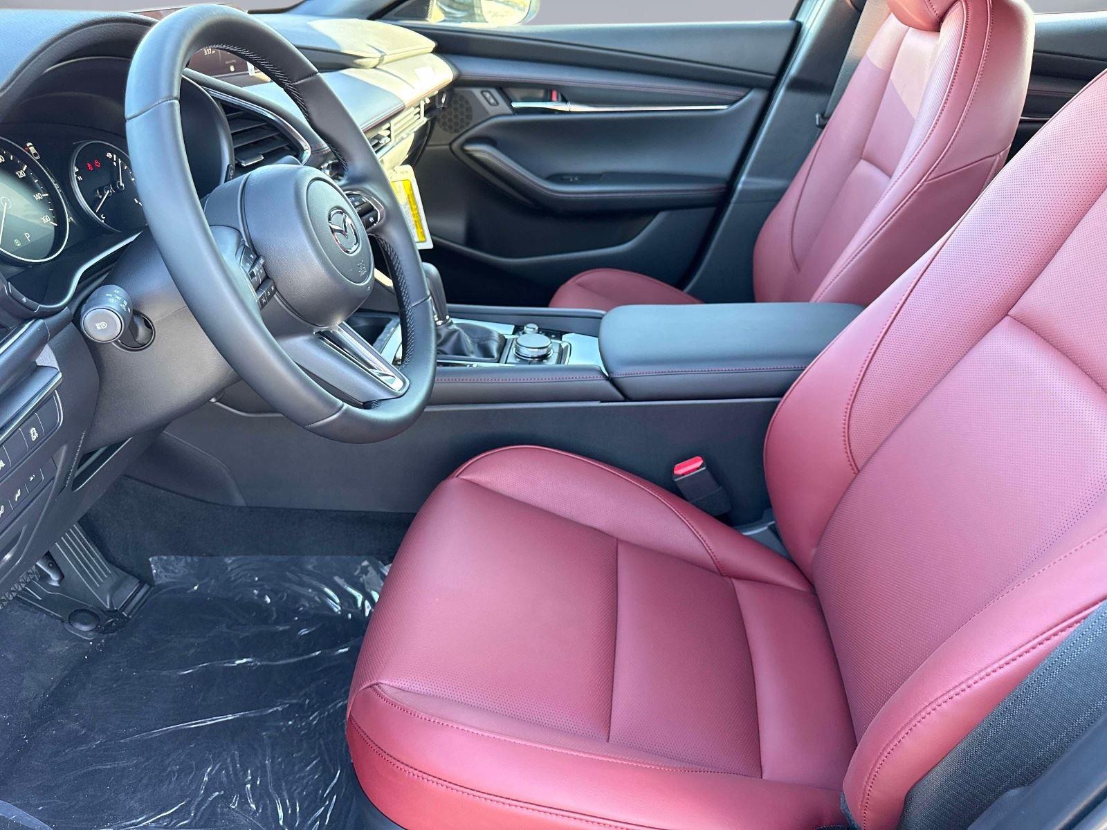 2026 Mazda Mazda3 Hatchback 2.5 S Carbon Edition