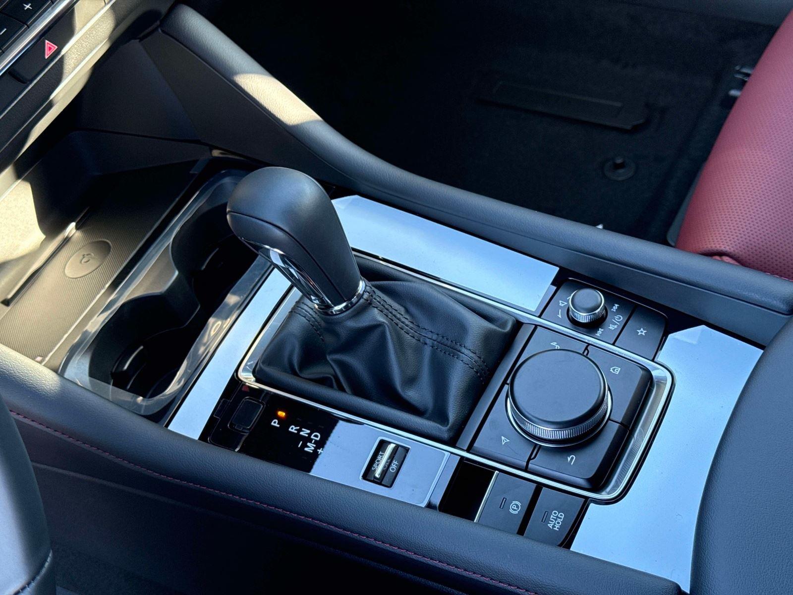 2026 Mazda Mazda3 Hatchback 2.5 S Carbon Edition