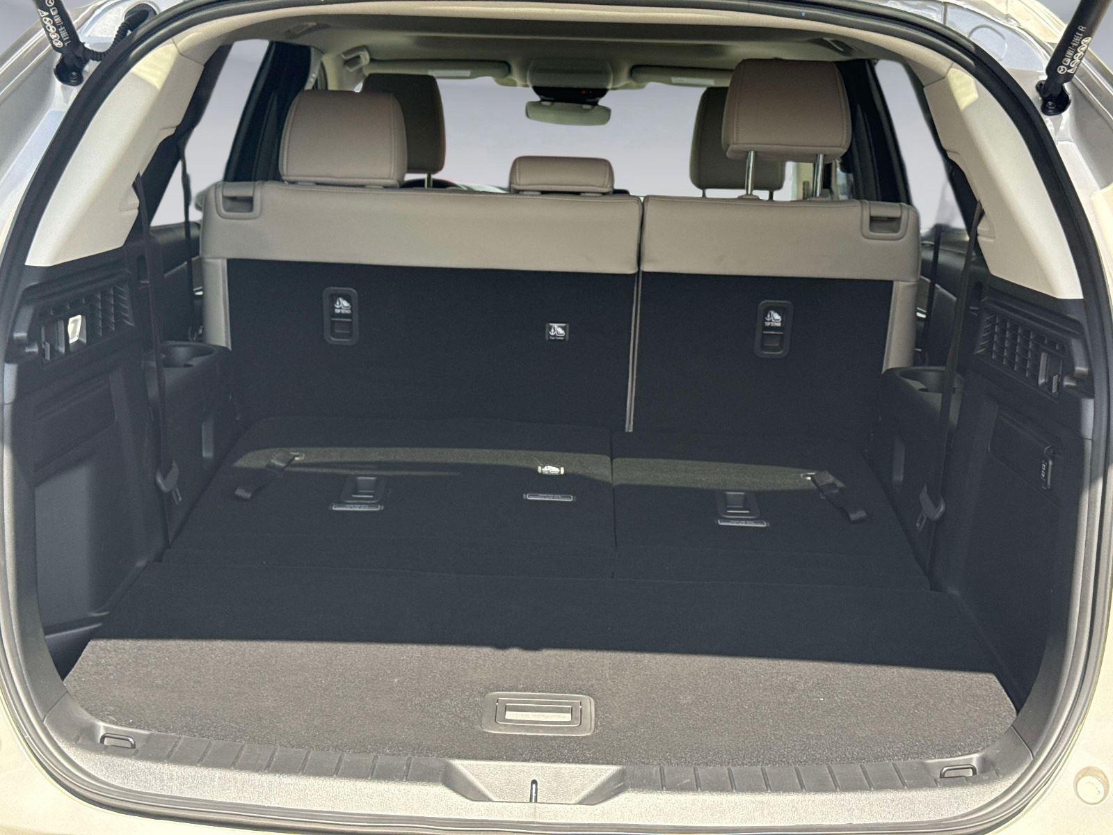 2025 Mazda CX-90 Preferred Package