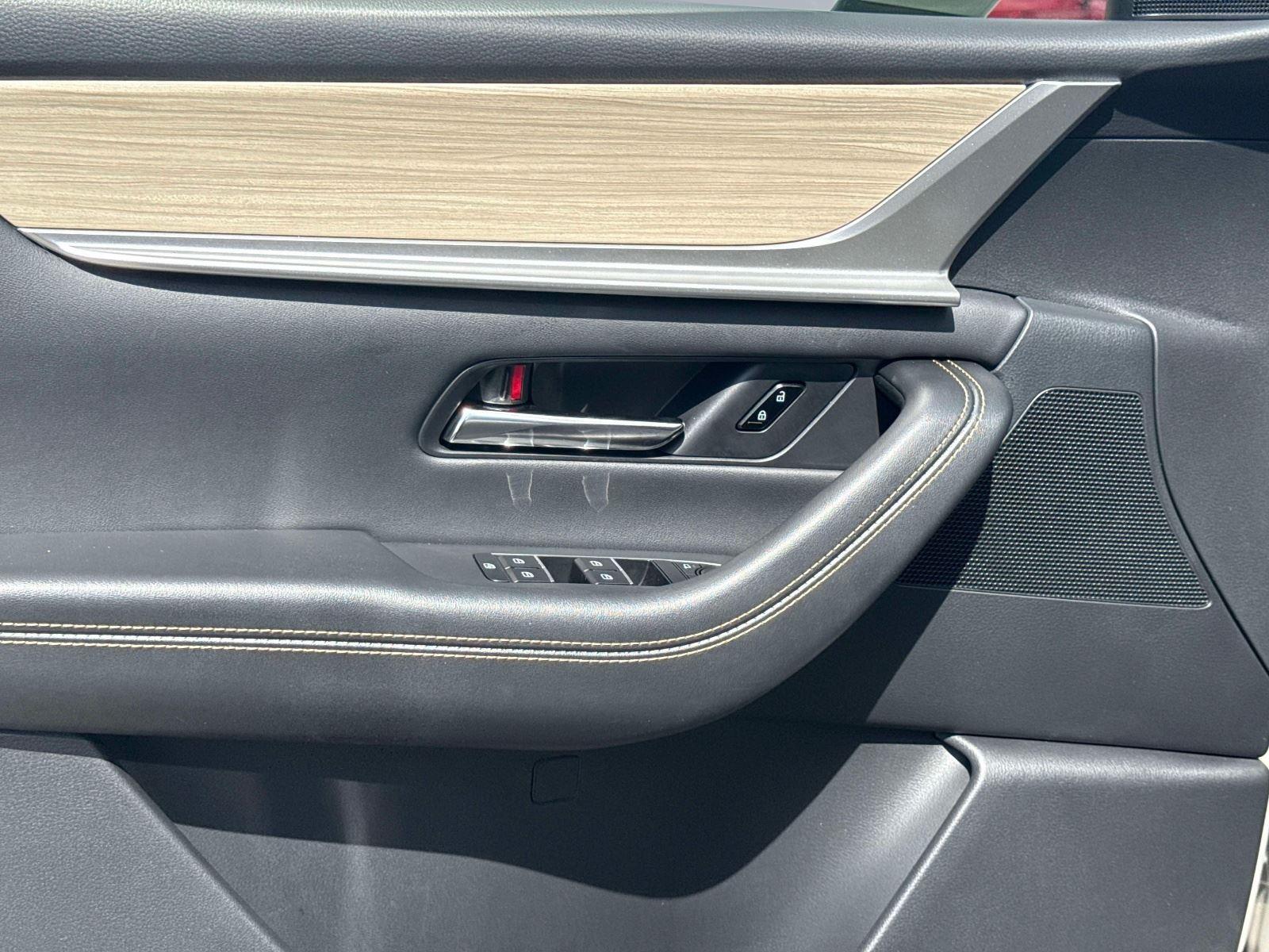 2025 Mazda CX-90 Preferred Package