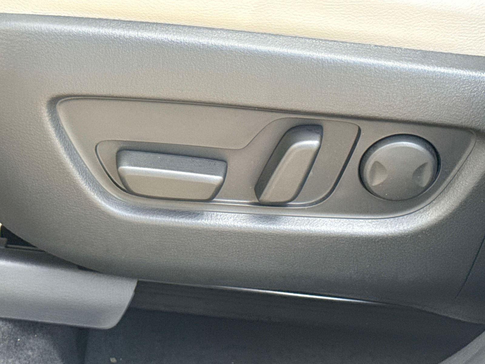 2025 Mazda CX-90 Preferred Package