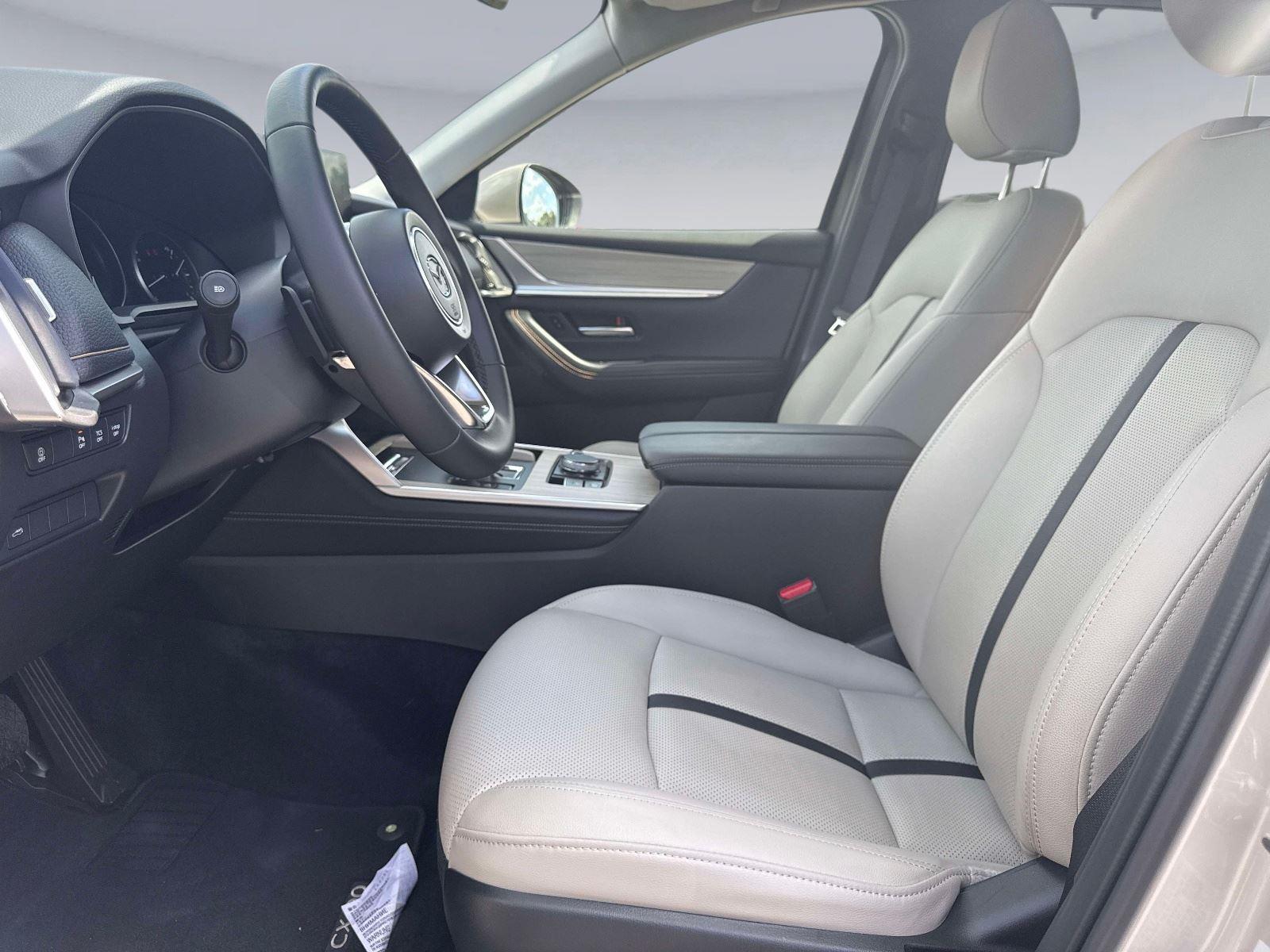2025 Mazda CX-90 Preferred Package