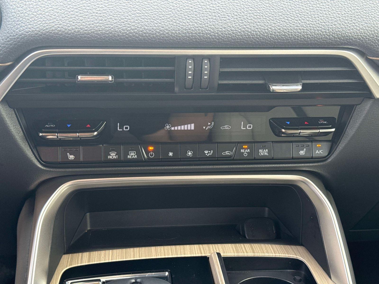 2025 Mazda CX-90 Preferred Package