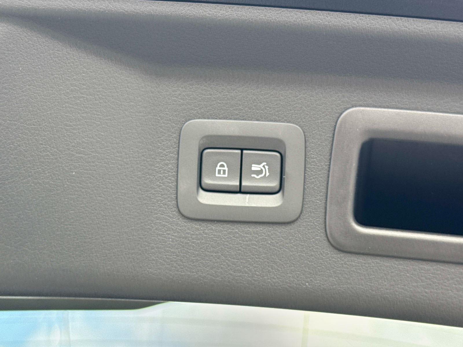 2026 Mazda CX-90 Premium Plus