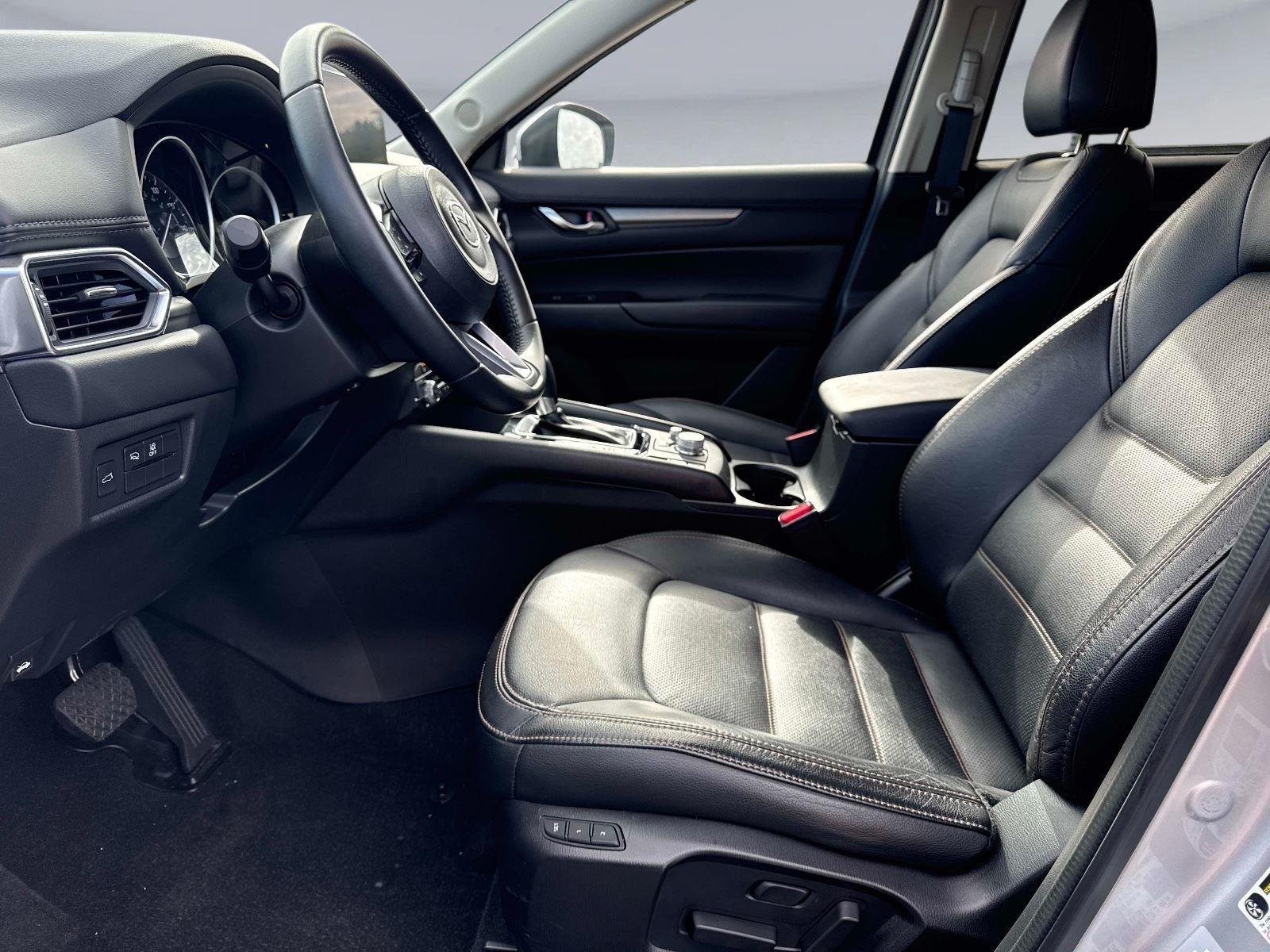 2023 Mazda CX-5 2.5 S Preferred Package