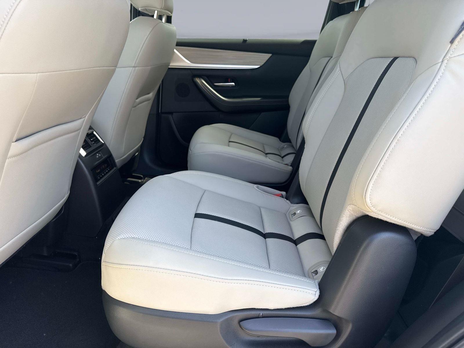 2024 Mazda CX-90 PHEV Preferred