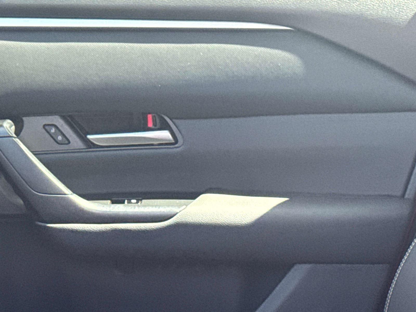 2024 Mazda CX-50 2.5 S Preferred Package