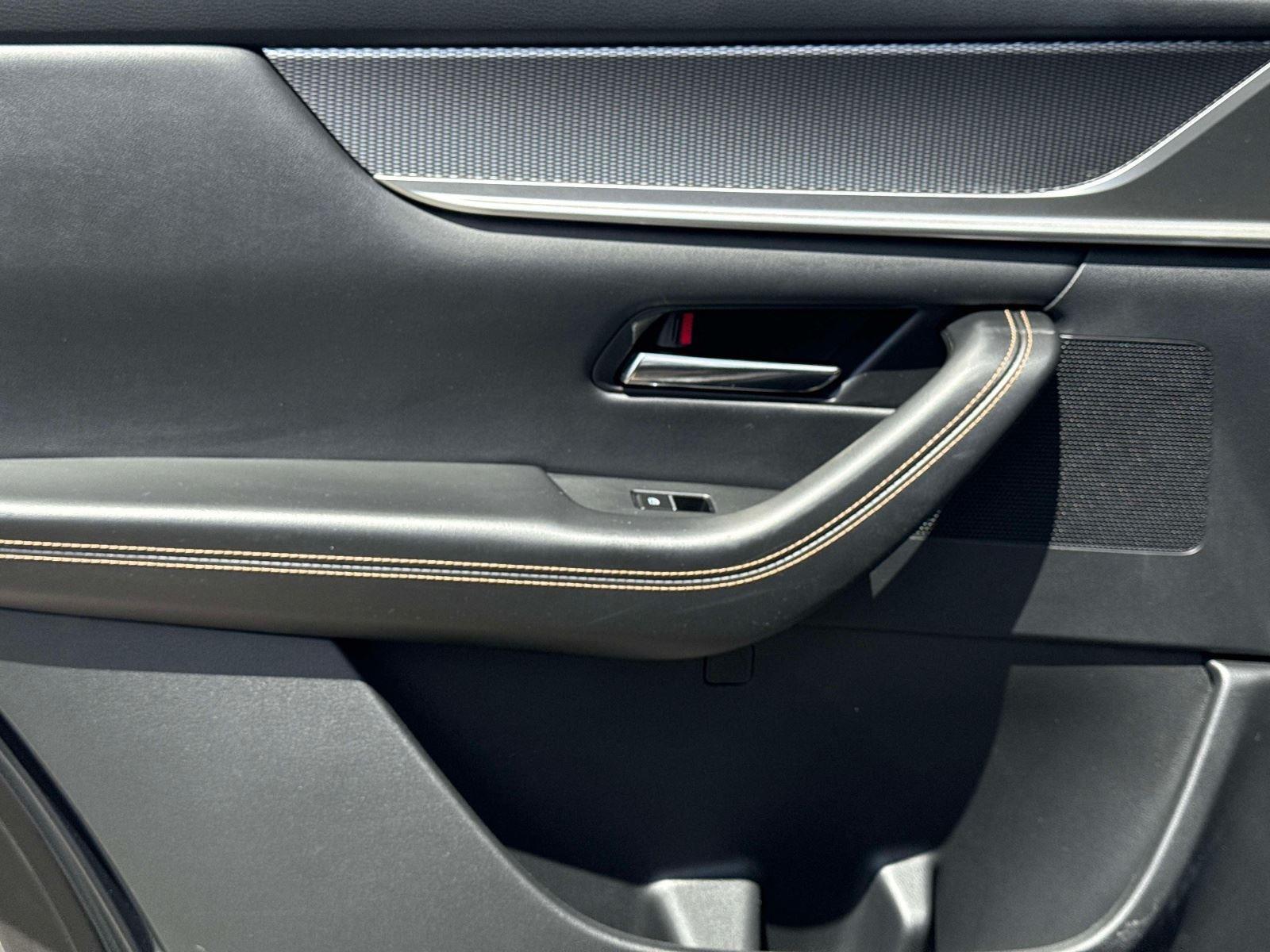 2025 Mazda CX-90 Preferred Package