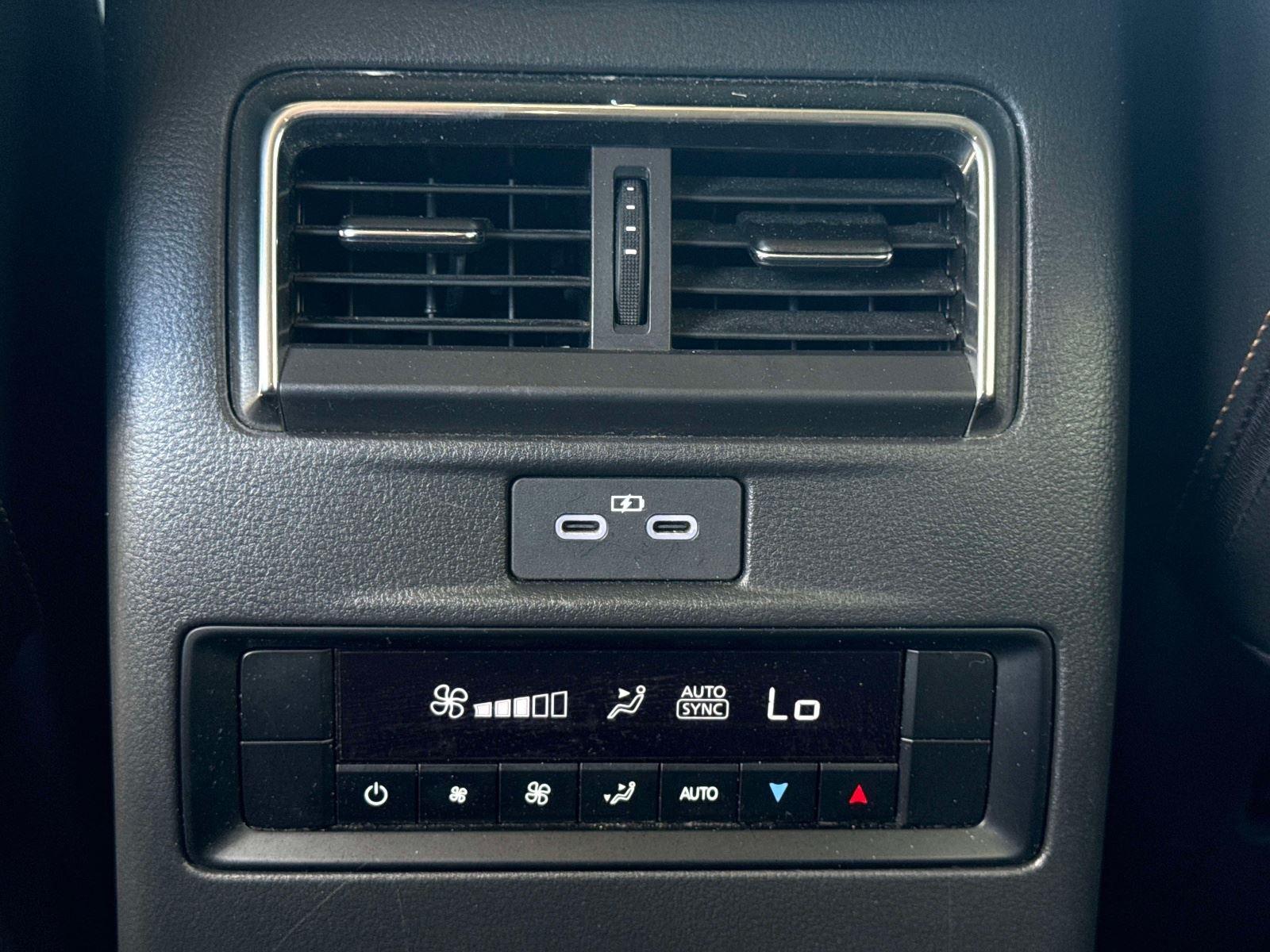 2025 Mazda CX-90 Preferred Package