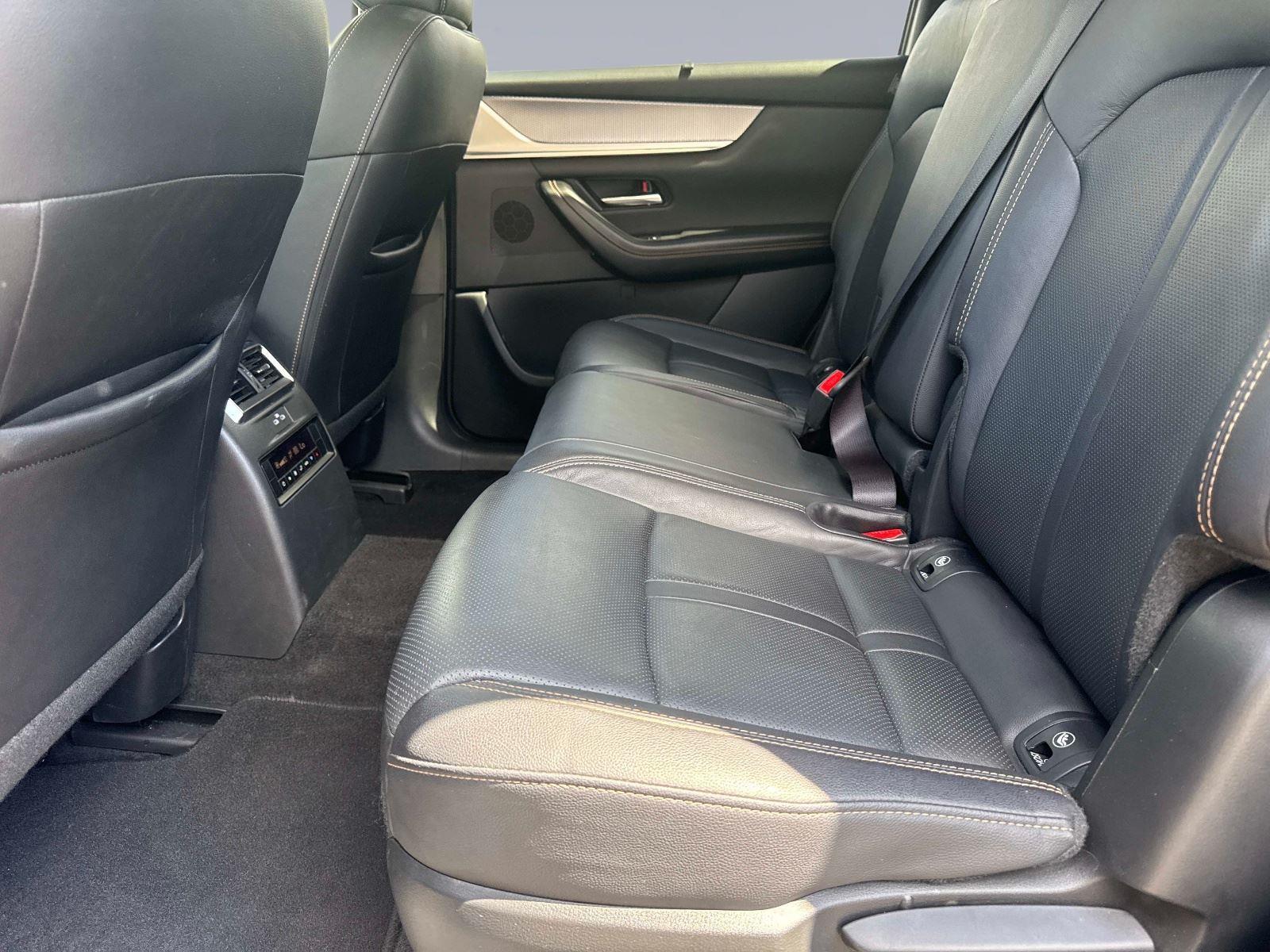 2025 Mazda CX-90 Preferred Package