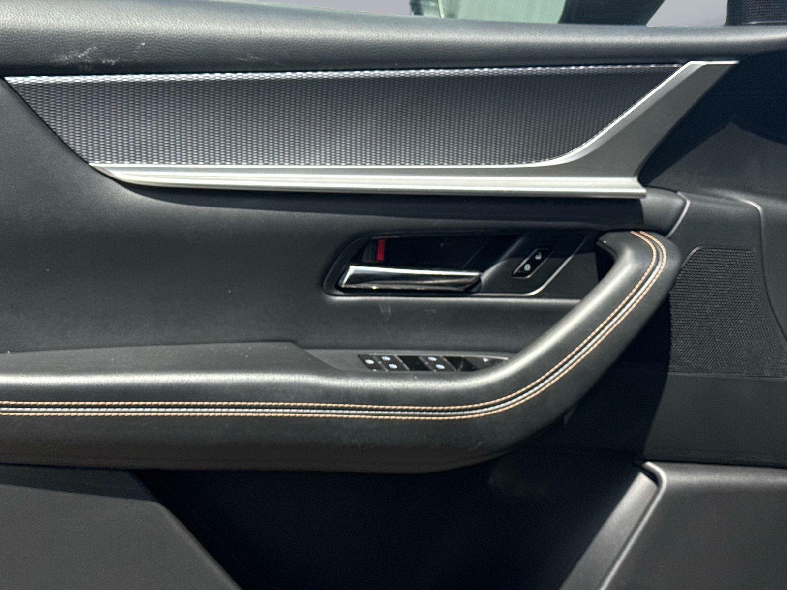 2025 Mazda CX-90 Preferred Package