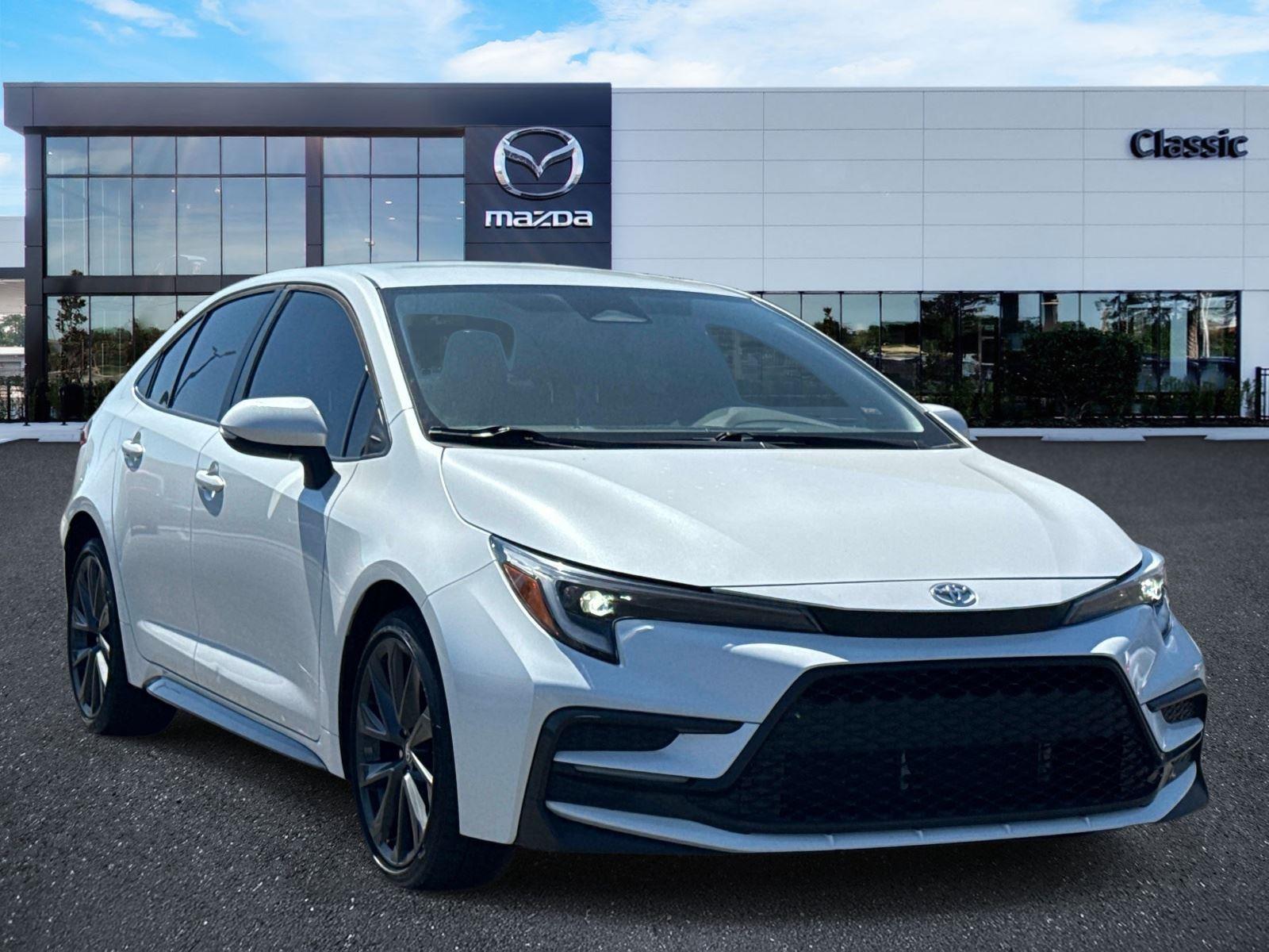 2023 Toyota Corolla SE