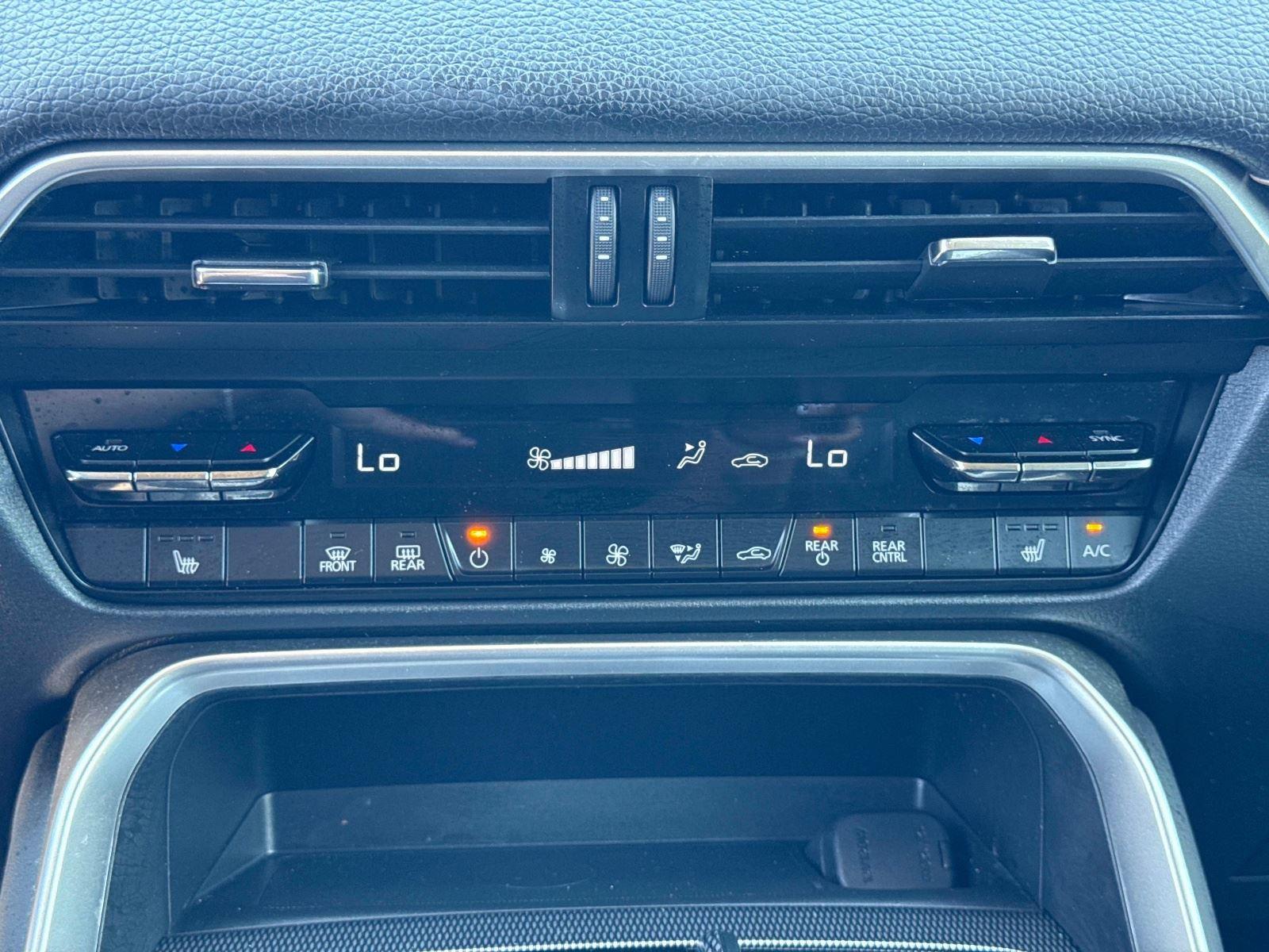 2025 Mazda CX-90 Preferred Package