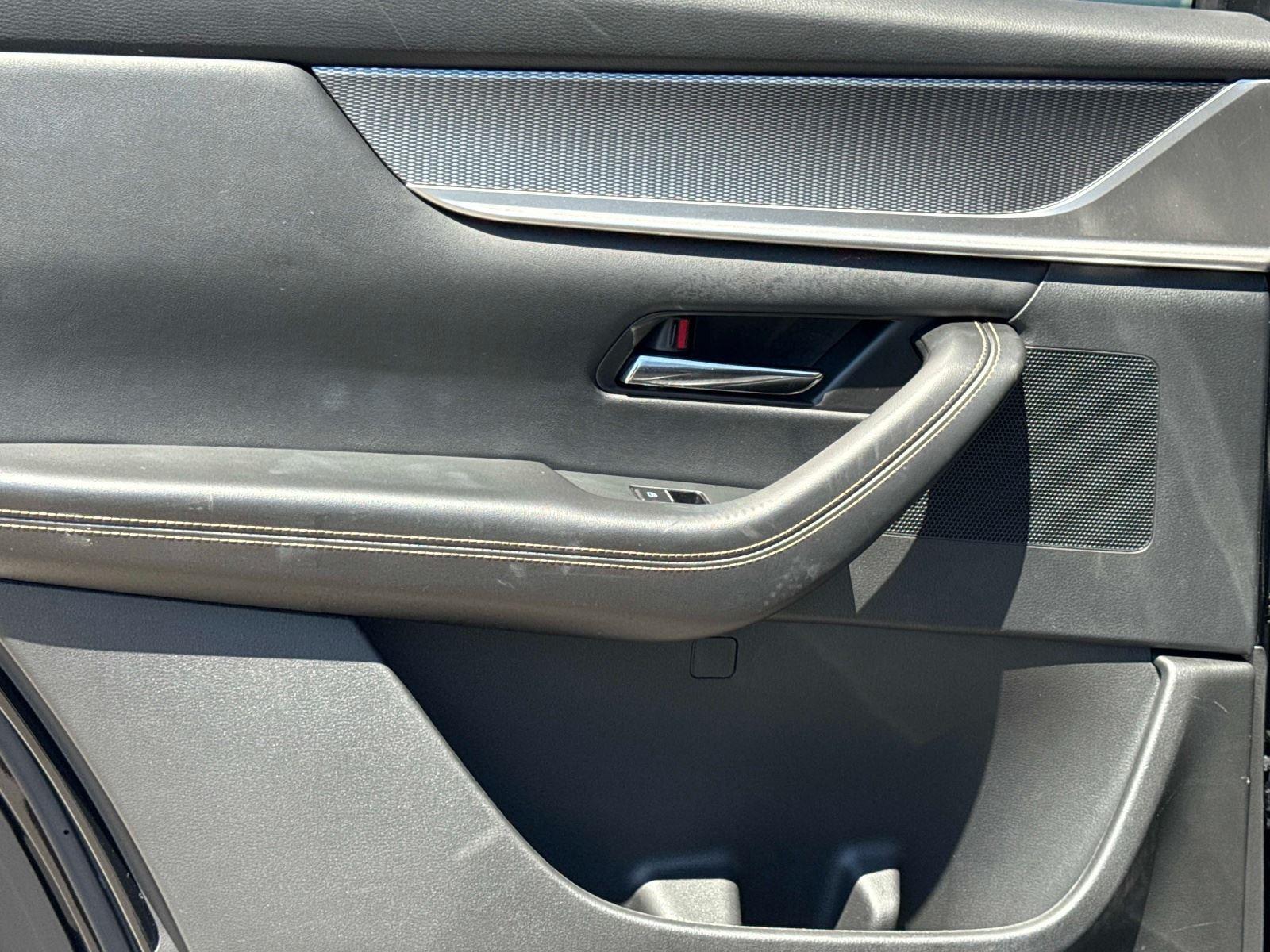 2025 Mazda CX-90 Preferred Package