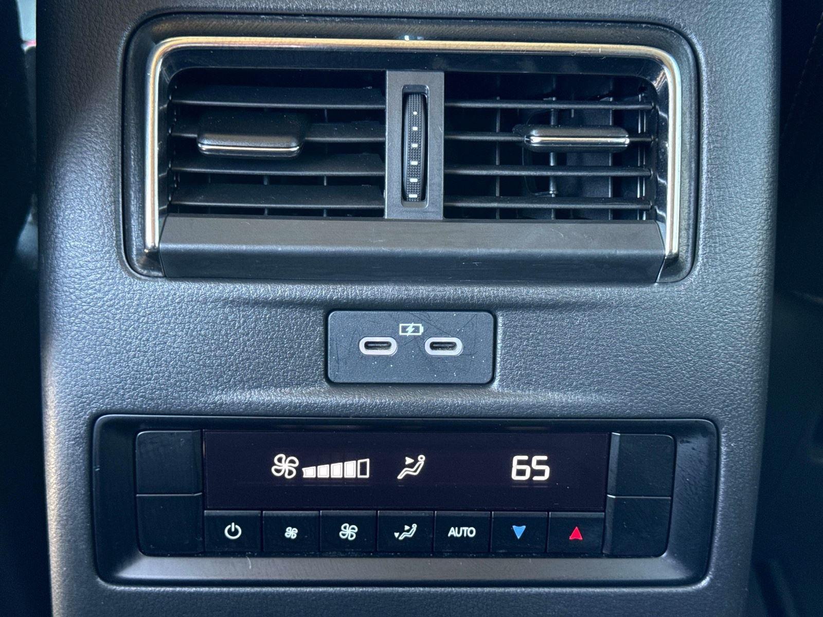 2025 Mazda CX-90 Preferred Package